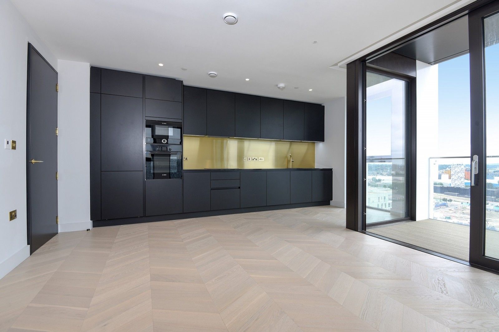 New home, 3 bed flat for sale in Lots Road, Chelsea, London SW10 Zoopla