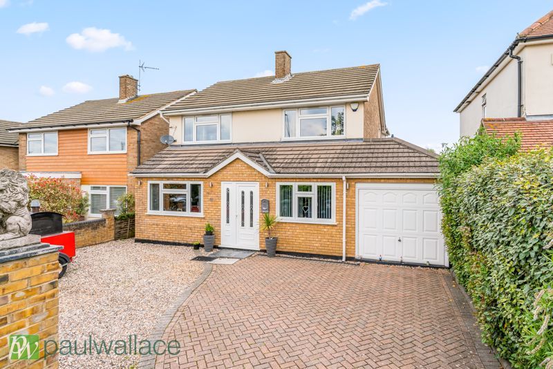 4 bed detached house for sale in Cuffley Hill, Goffs Oak, Waltham Cross