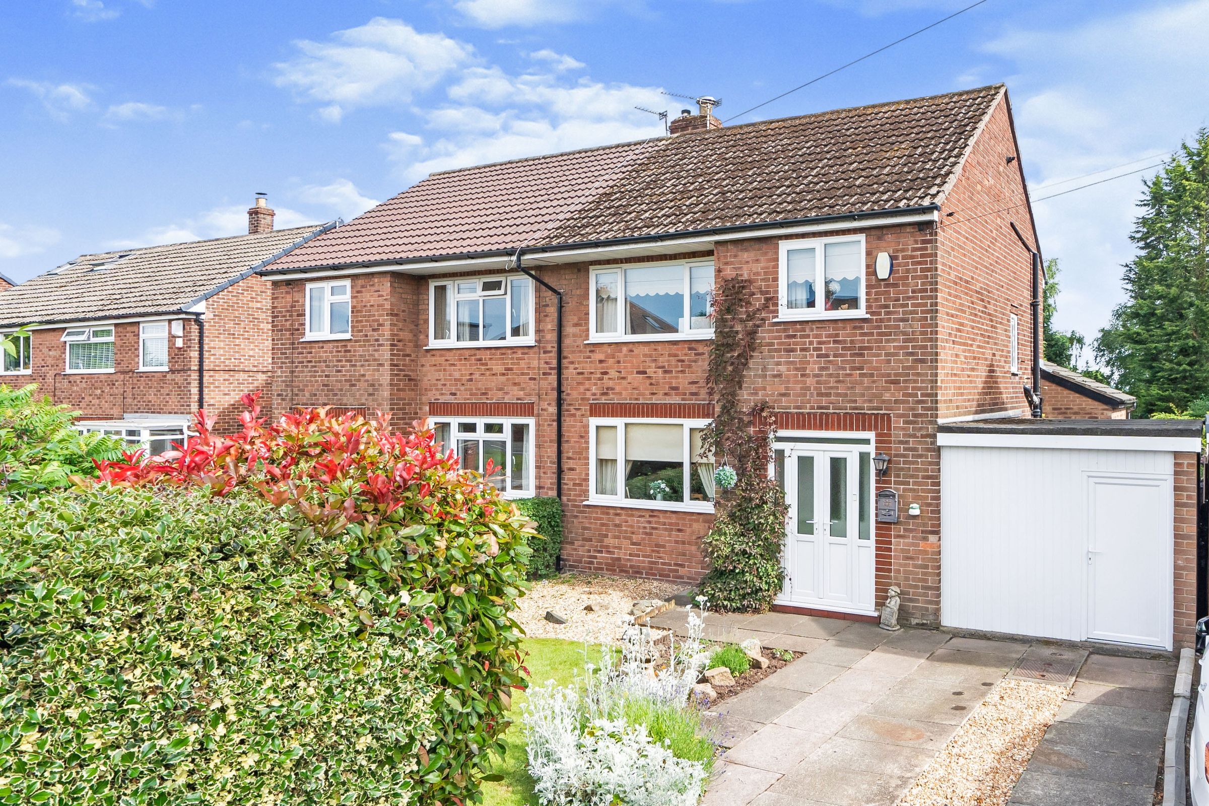 3 bed semidetached house for sale in Myddleton Lane, Winwick