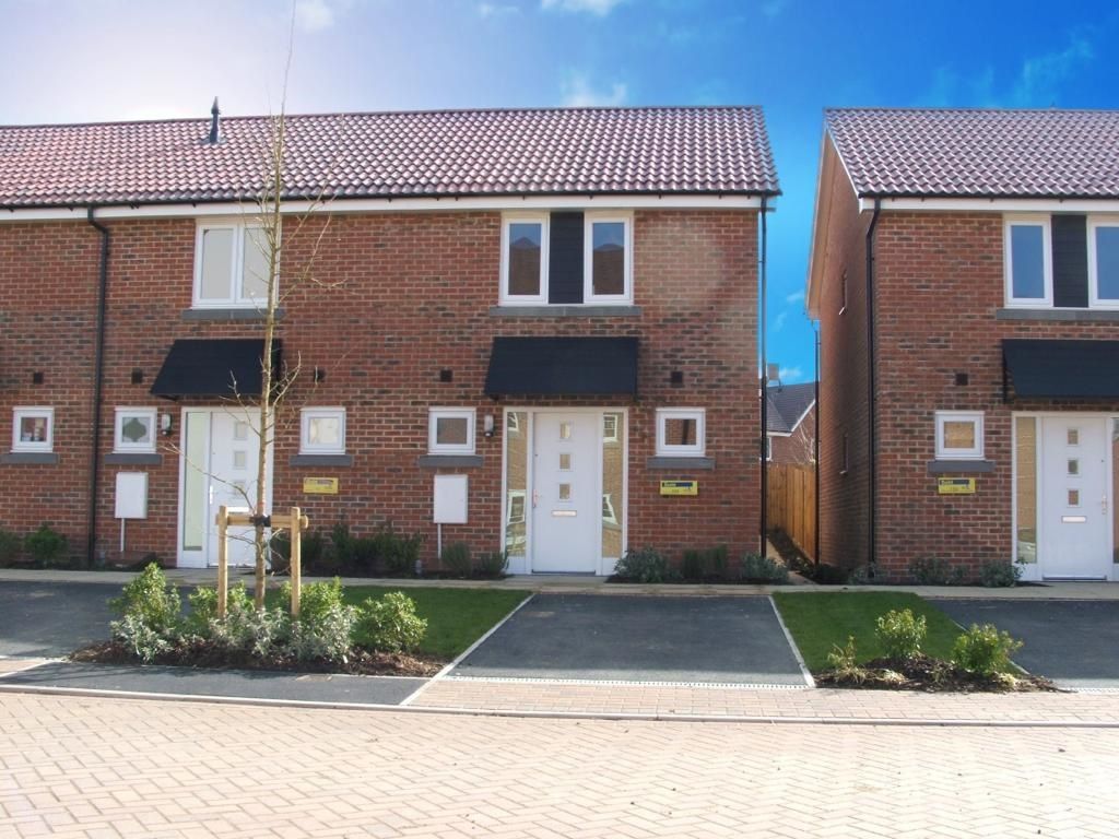 3 bed property to rent in Egerton Drive, Basingstoke RG24 Zoopla