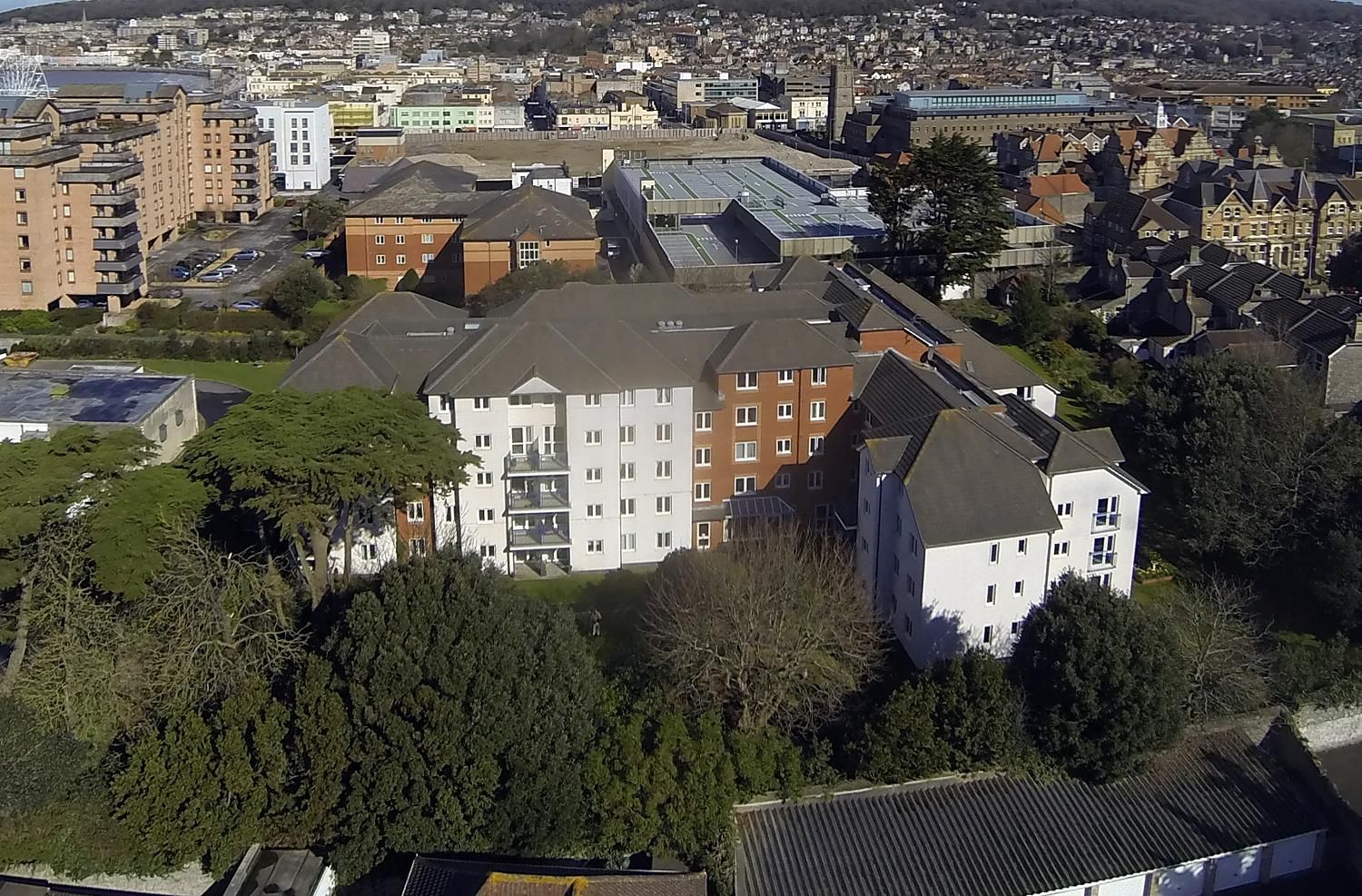 2 bed property for sale in Beach Road, WestonSuperMare BS23 Zoopla