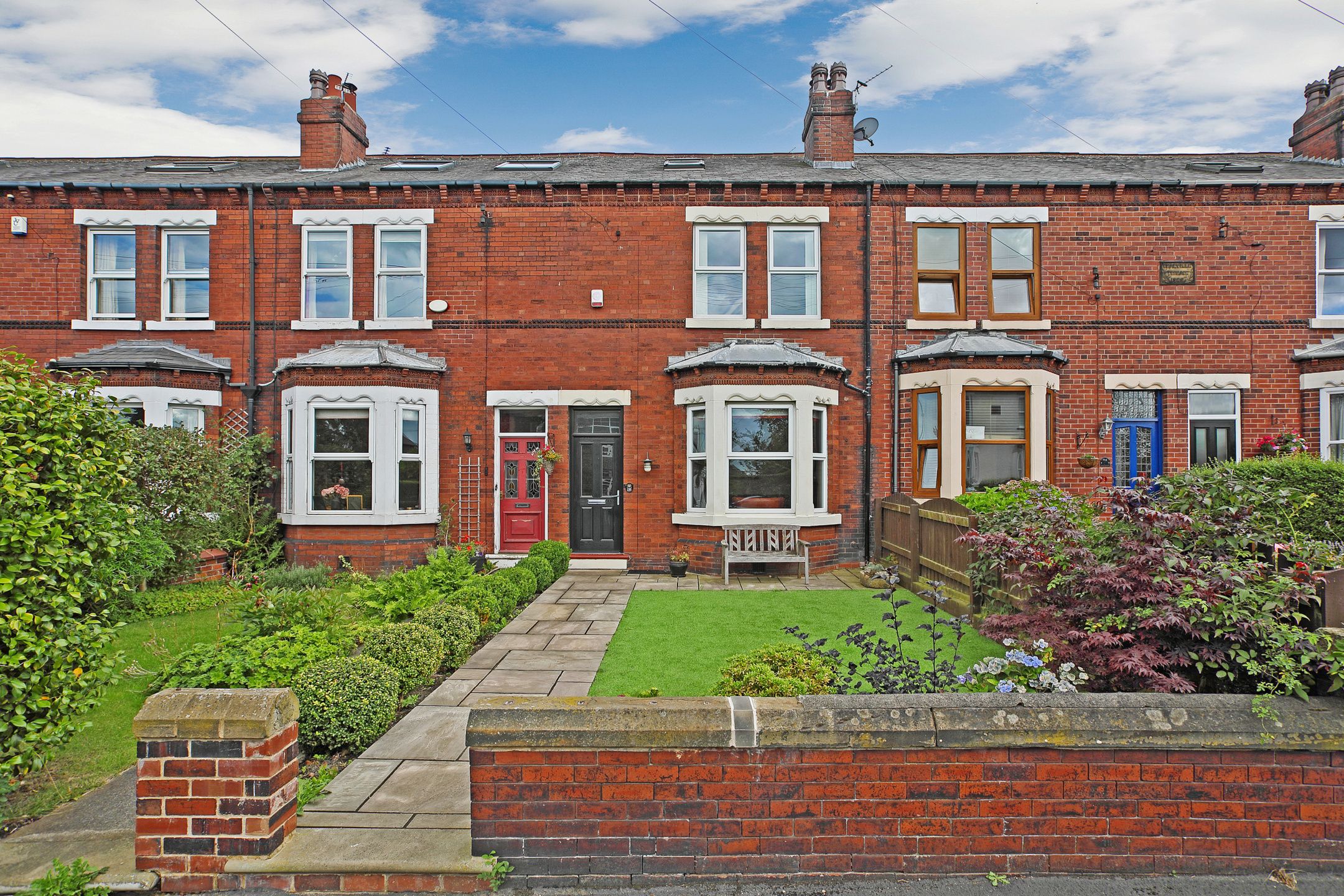 3 bed terraced house for sale in Oakenshaw Lane, Walton, Wakefield WF2 Zoopla