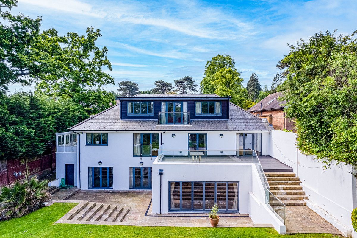 5 bed detached house for sale in Lime Grove, London N20 Zoopla