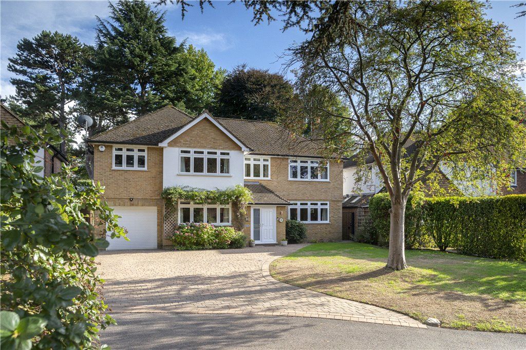 5 bed detached house for sale in Coombe Neville, Kingston Upon Thames