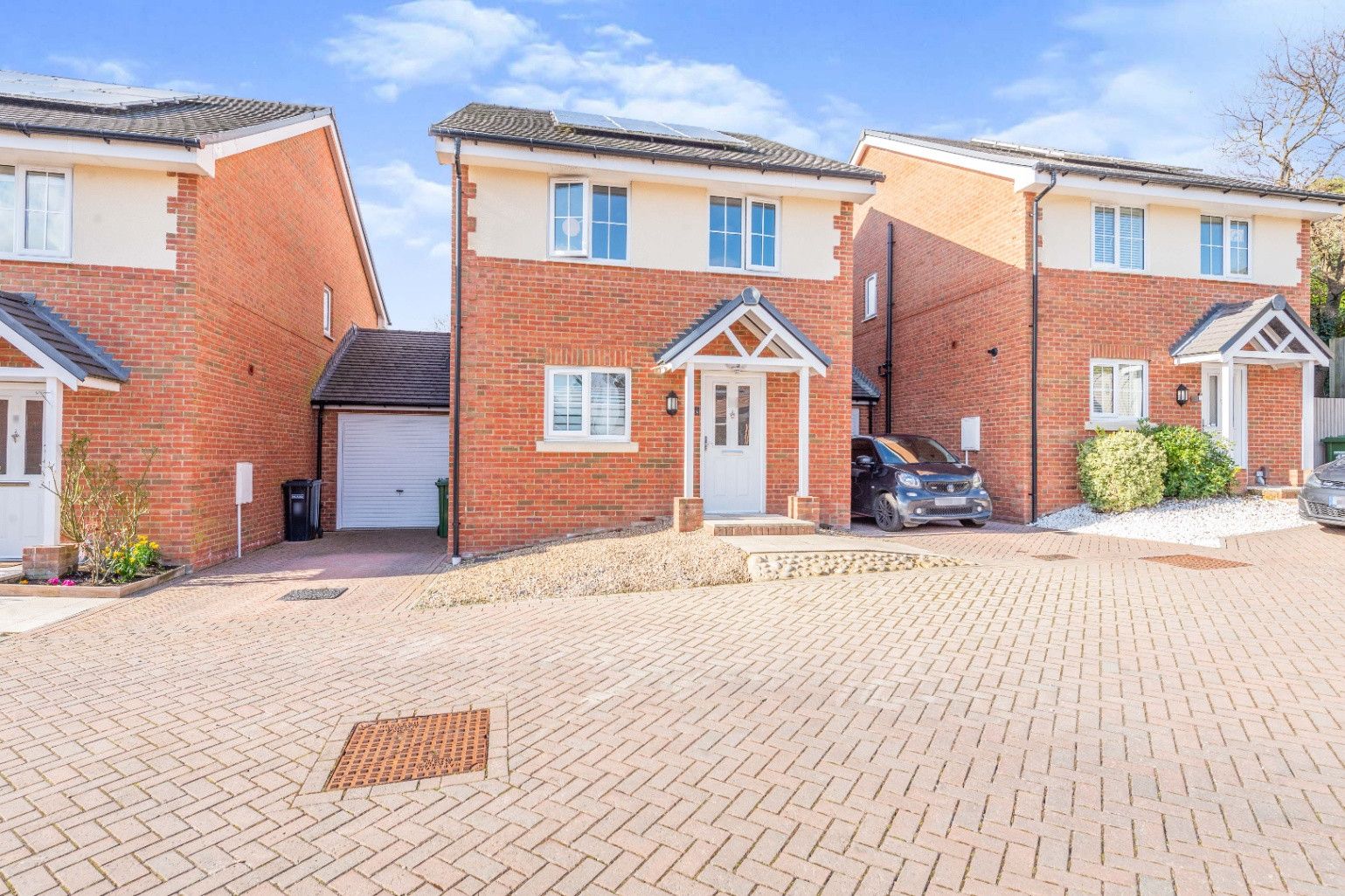 4 bed detached house for sale in Hedge End Way, Hedge End, Southampton