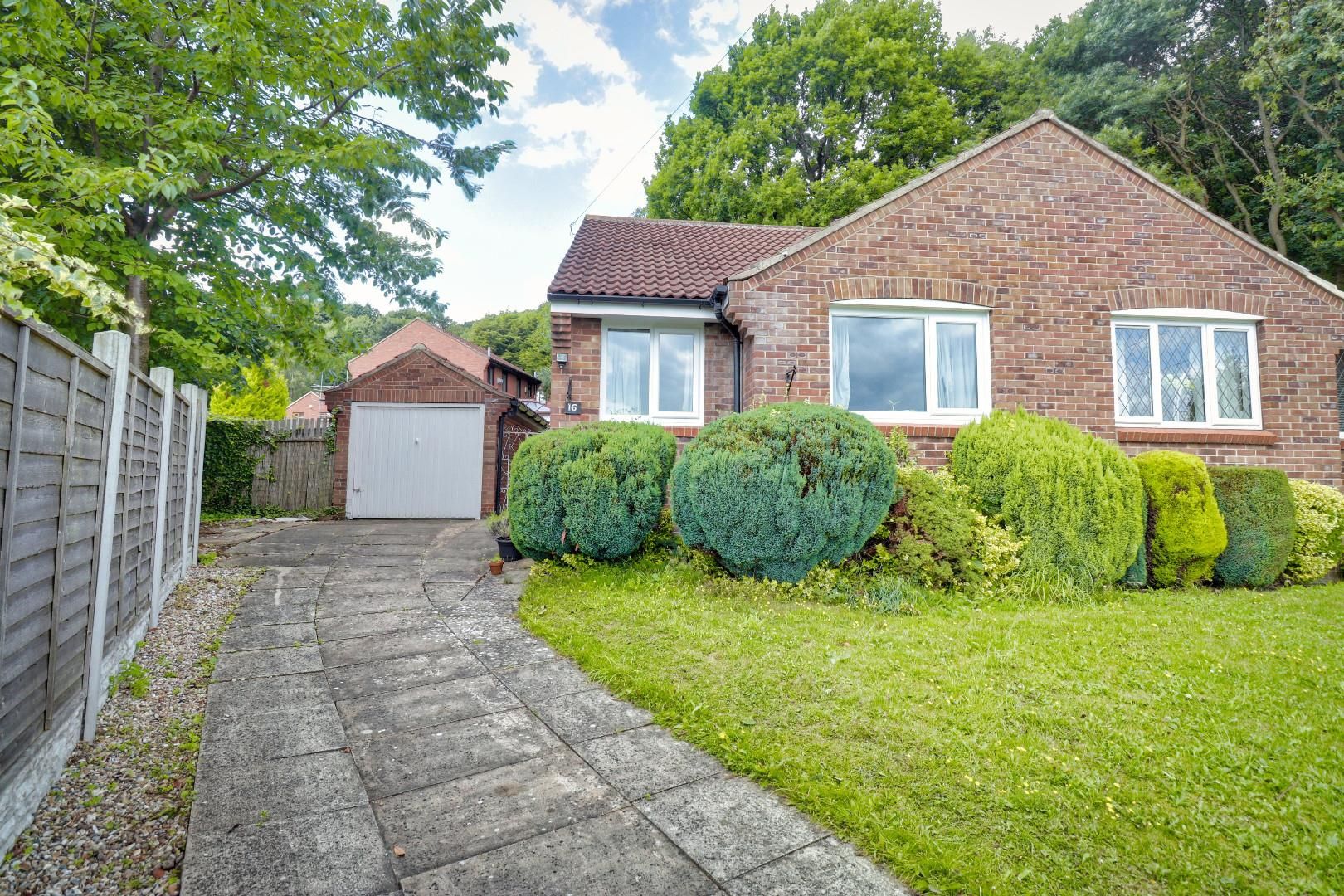 Vesper Court Drive, Leeds LS5  