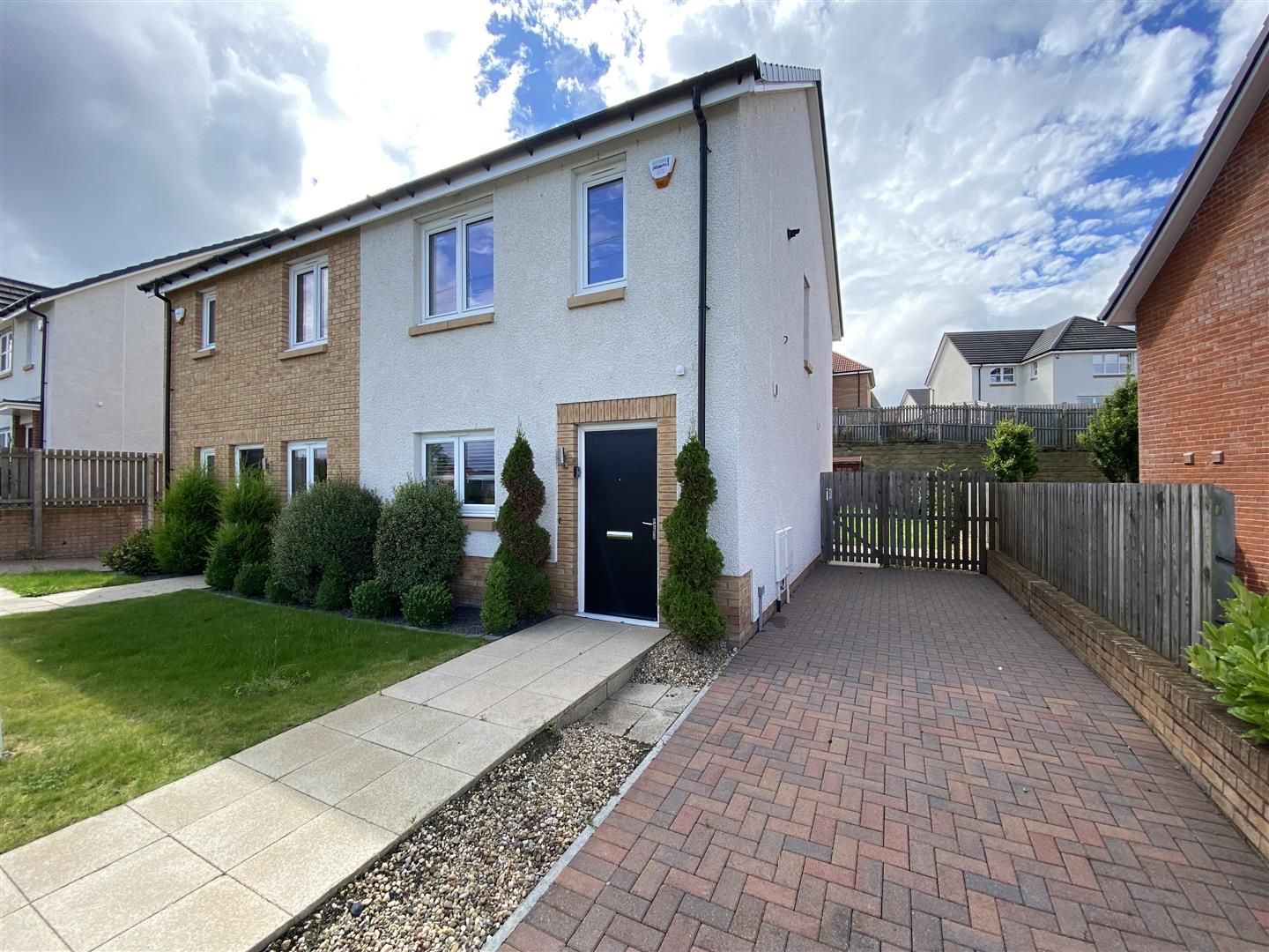 New home, 3 bed semidetached house for sale in Shott Drive, Blantyre