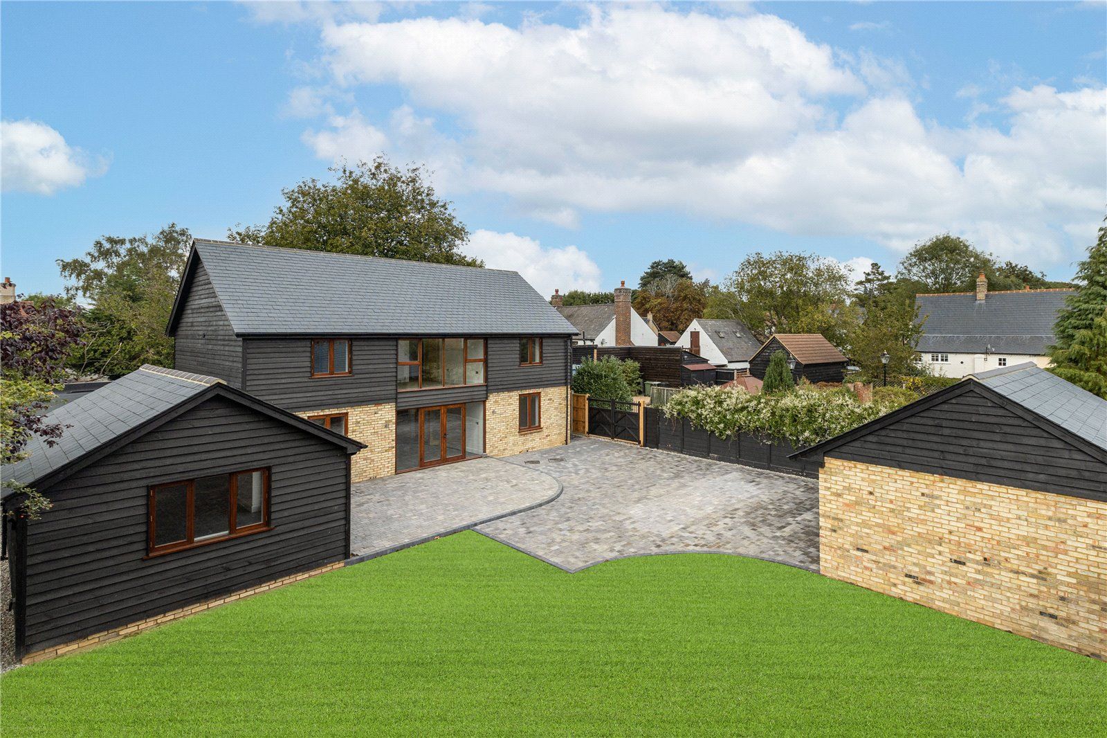 New home, 4 bed detached house for sale in Grange Street, Clifton, Bedfordshire SG17 Zoopla