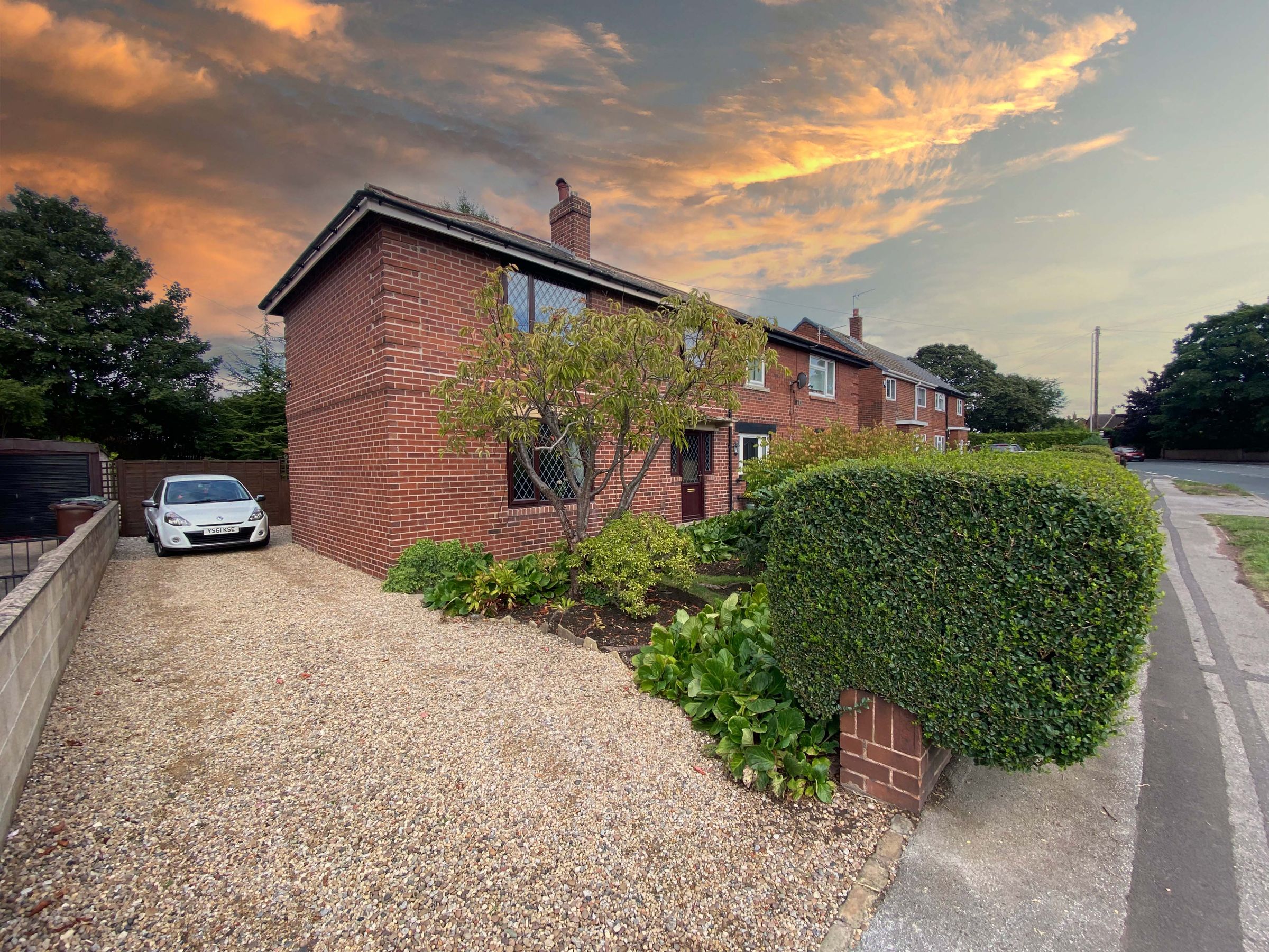 3 bed semidetached house to rent in Holmsley Lane, Woodlesford, Leeds