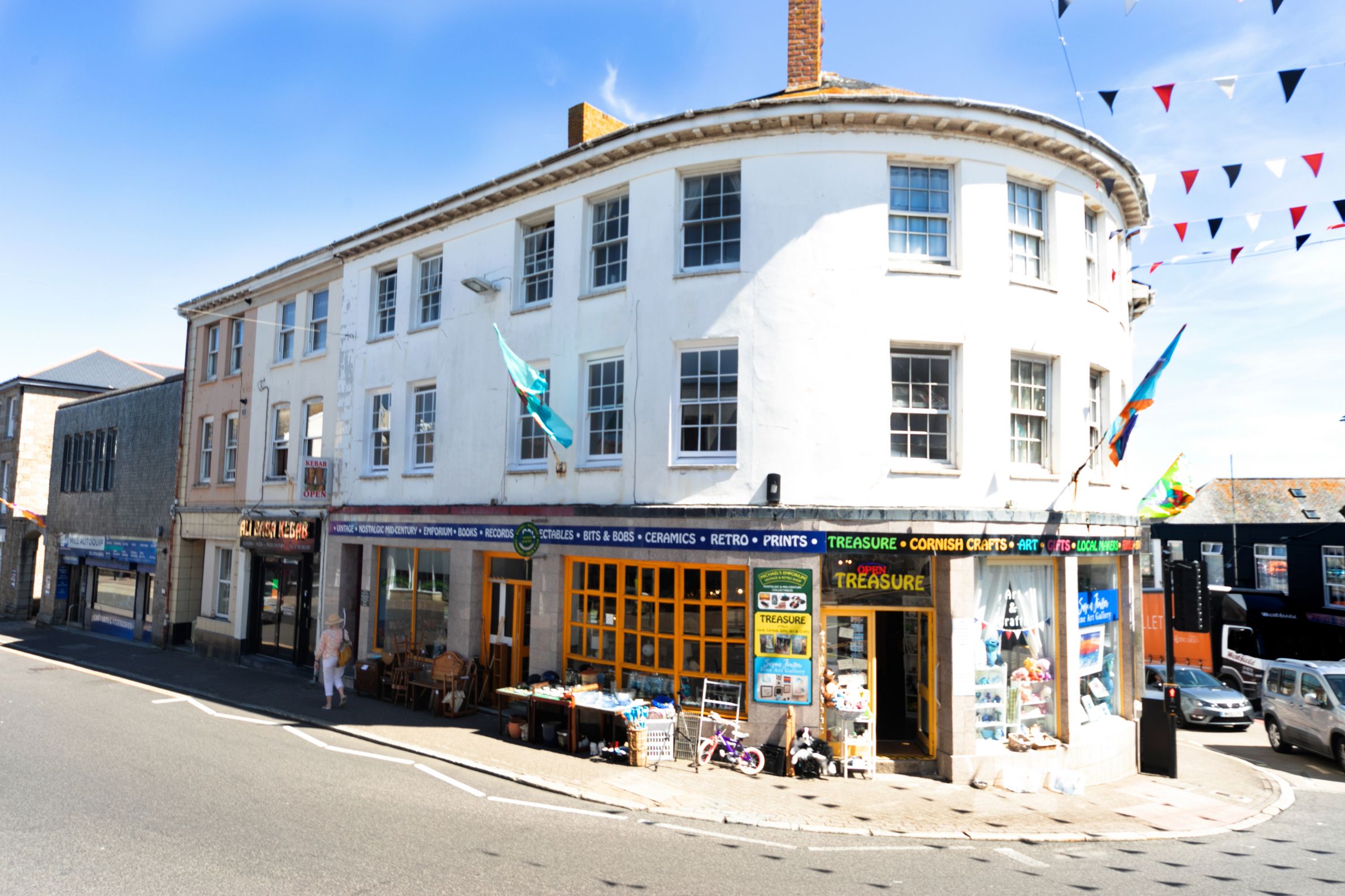 2 bed flat for sale in Market Jew Street, Penzance, Cornwall TR18 Zoopla