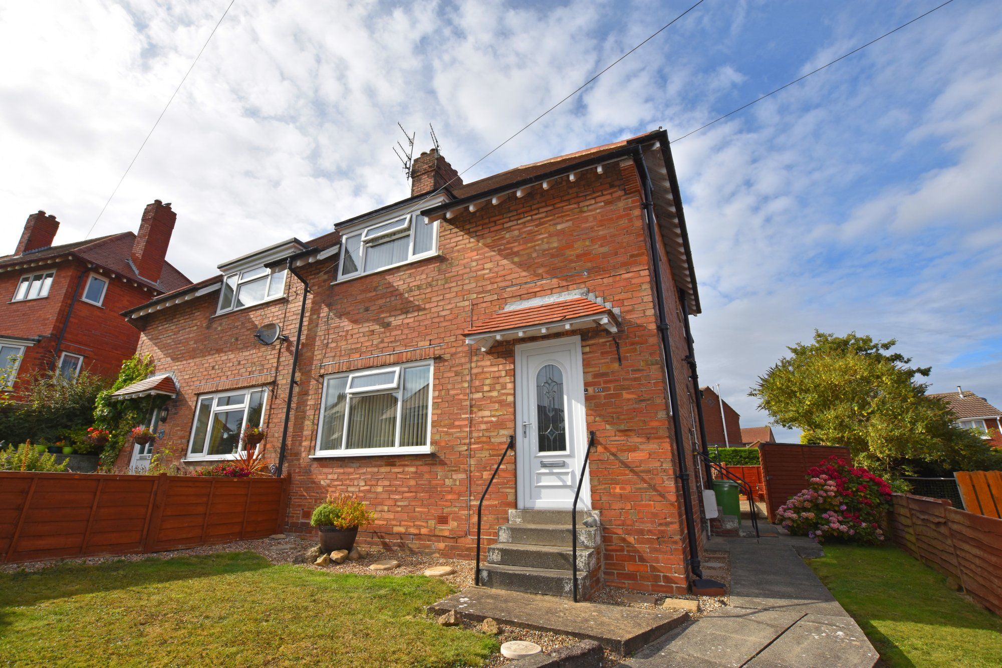 3 bed semidetached house for sale in Prospect Mount Road, Scarborough