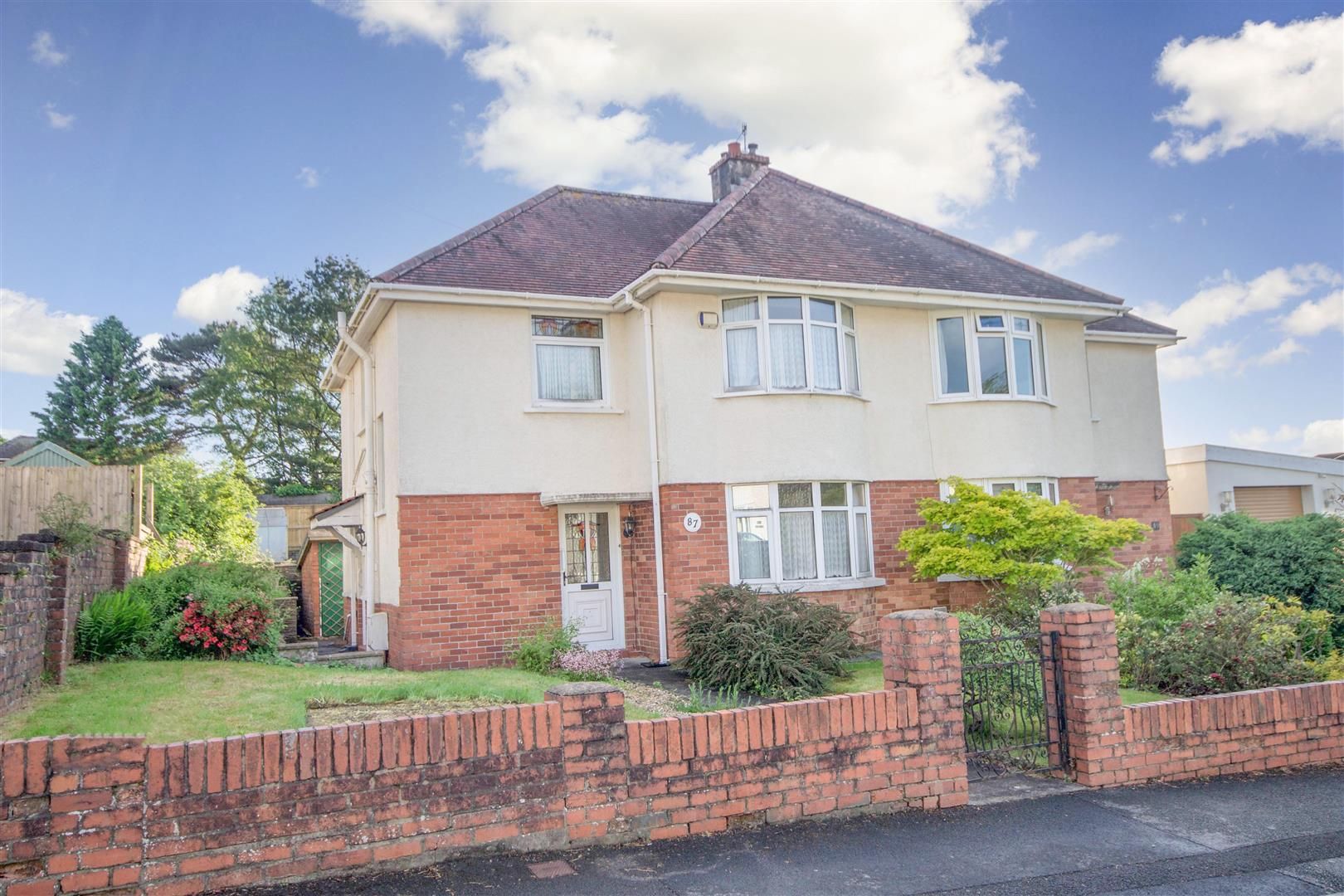 3 bed semidetached house for sale in Cimla Crescent, Cimla, Neath SA11