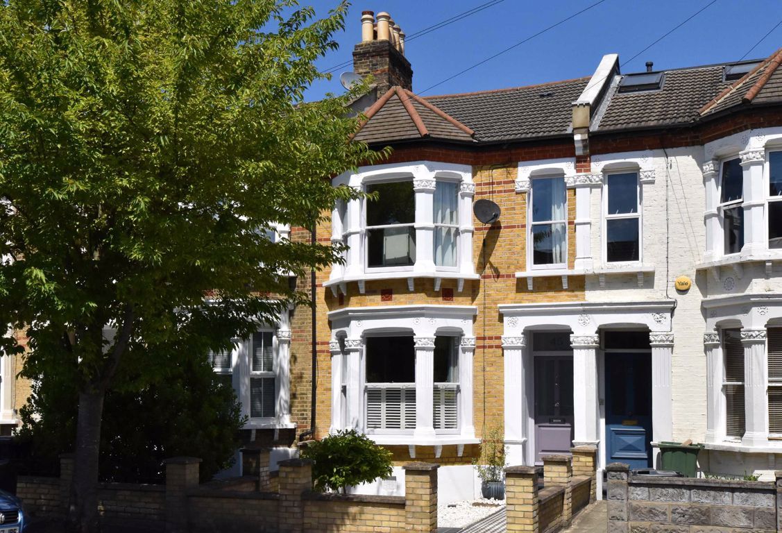 4 bed property for sale in Dalrymple Road, London SE4 Zoopla