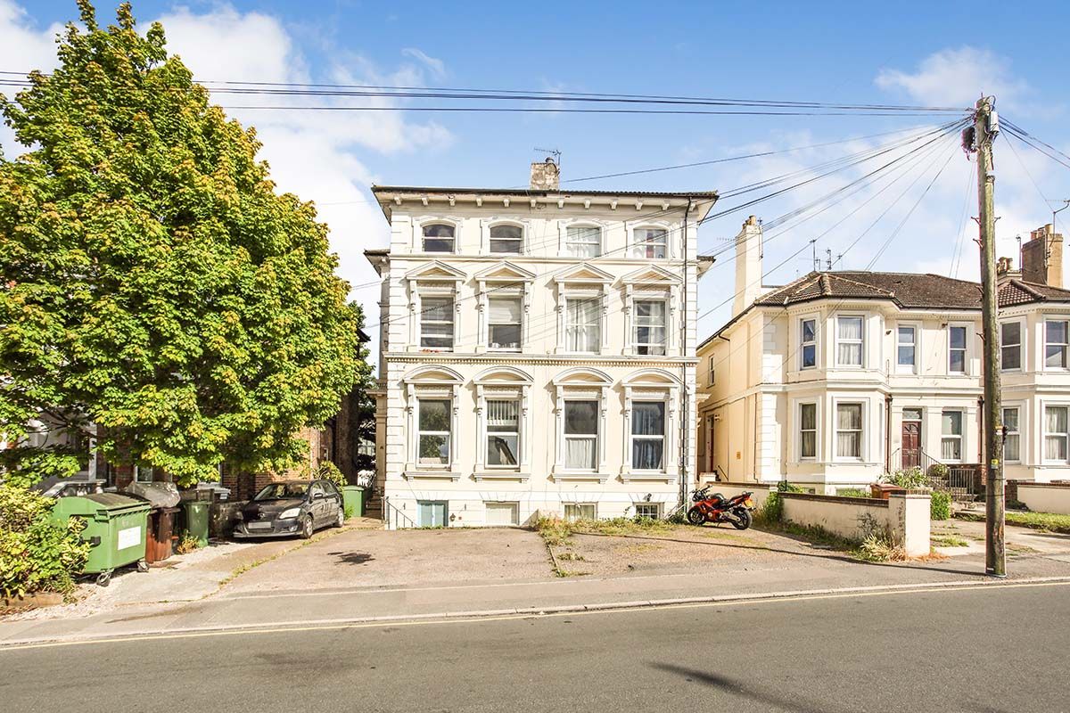 Studio for sale in Upper Grosvenor Road, Tunbridge Wells, Kent TN1 Zoopla