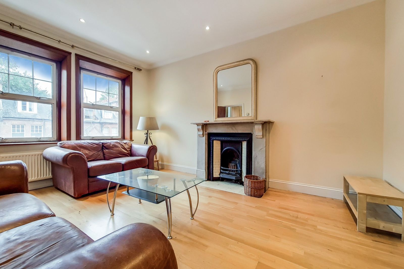2 bed flat to rent in Avonmore Road, London W14 Zoopla