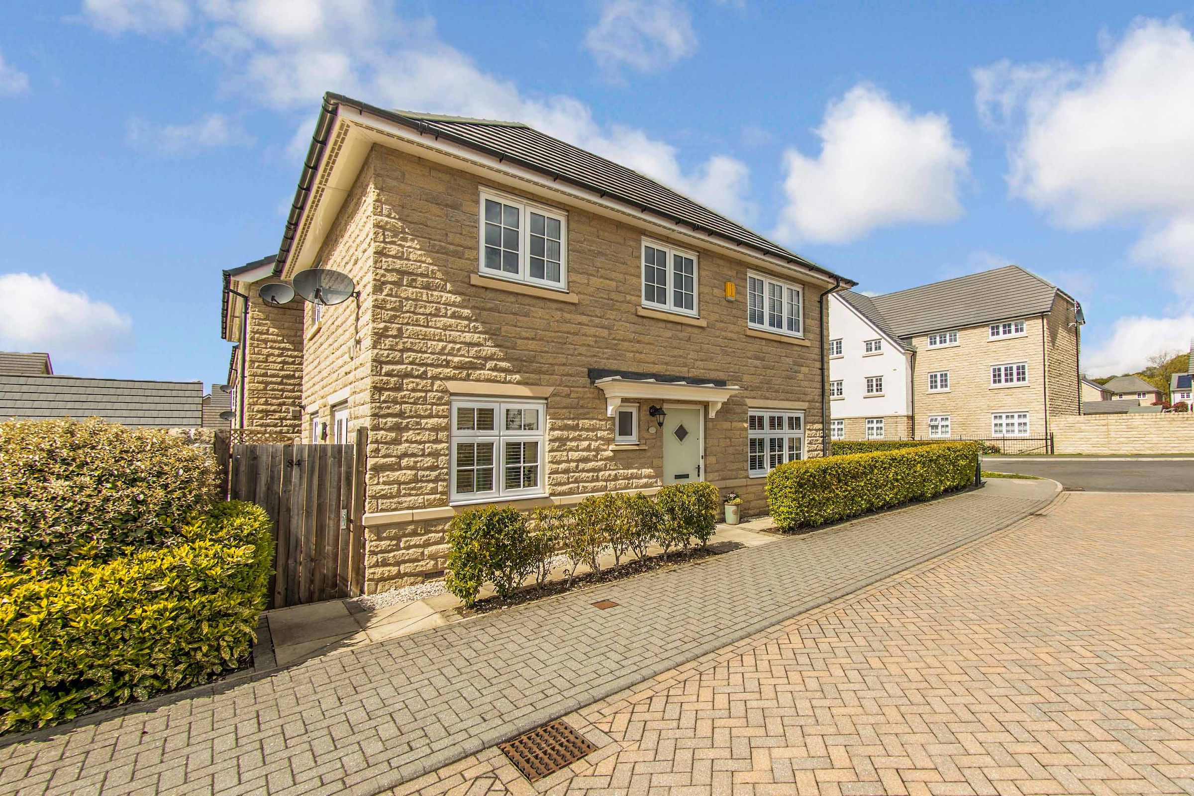 3 bed detached house for sale in Bletchley Road, Horsforth, Leeds LS18