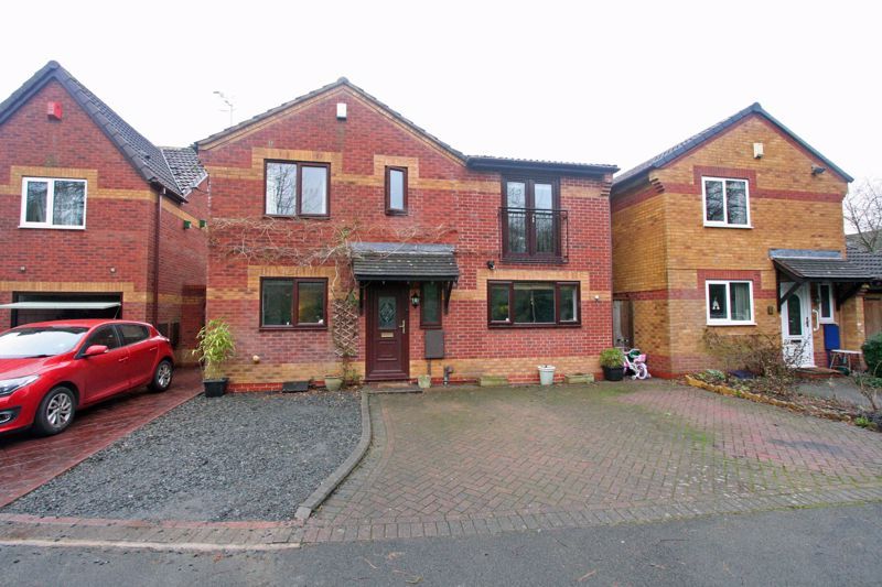 4 bed detached house for sale in Stourbridge, Wollaston Park, The Houx