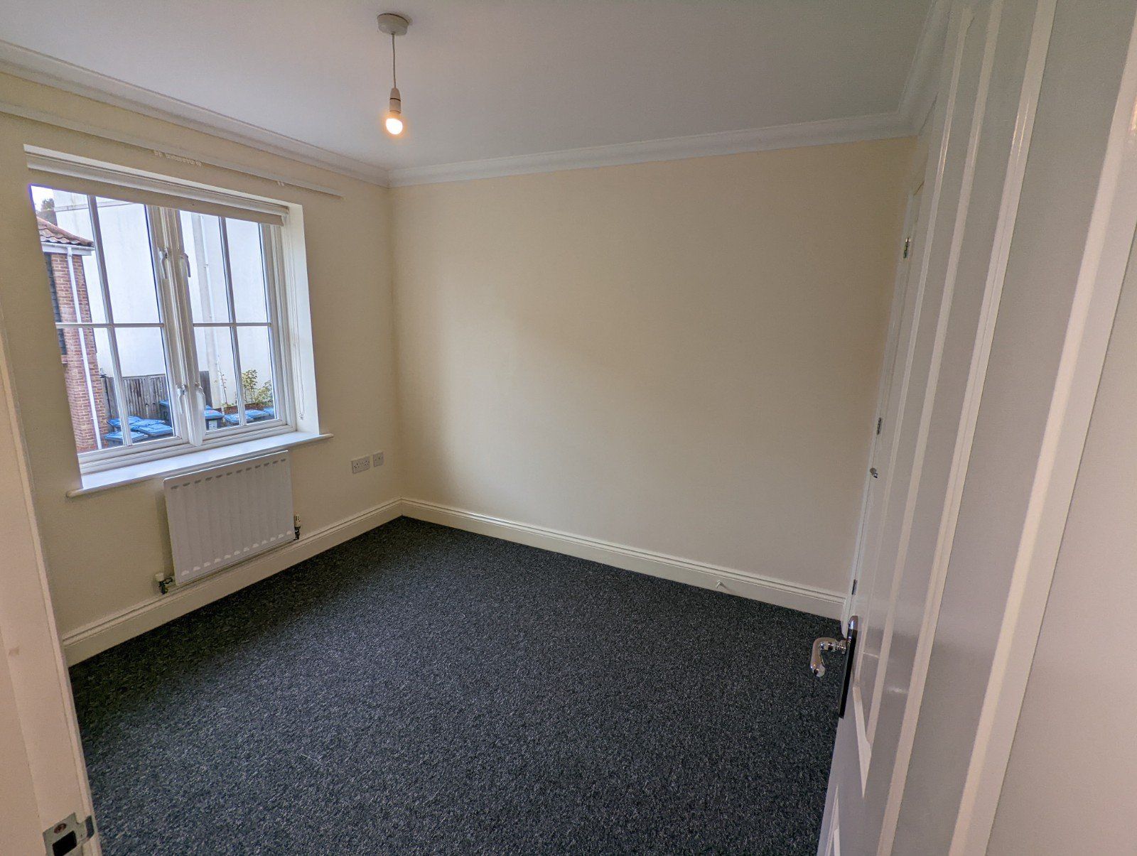 3 bed terraced house to rent in Warren Avenue, Saxmundham IP17 Zoopla