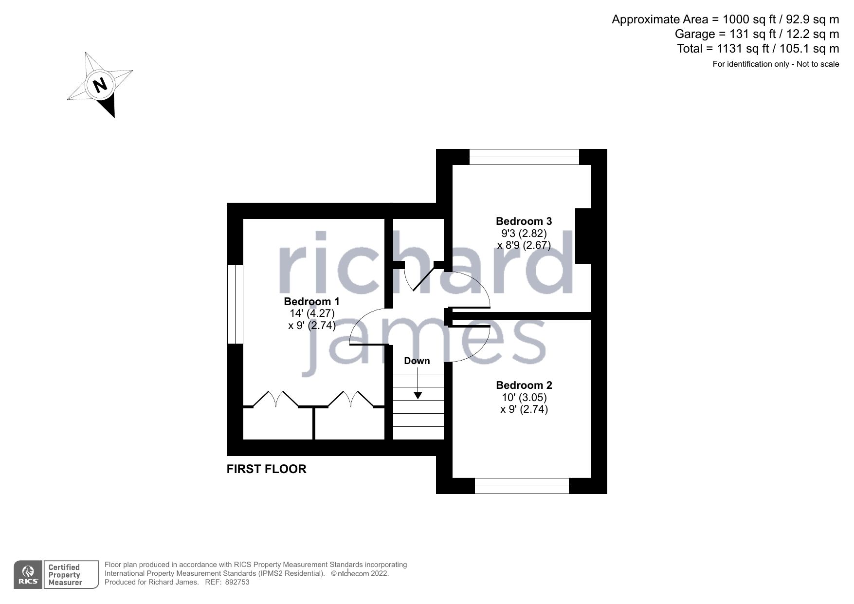 3 bed semidetached house for sale in Winchester Close, Swindon