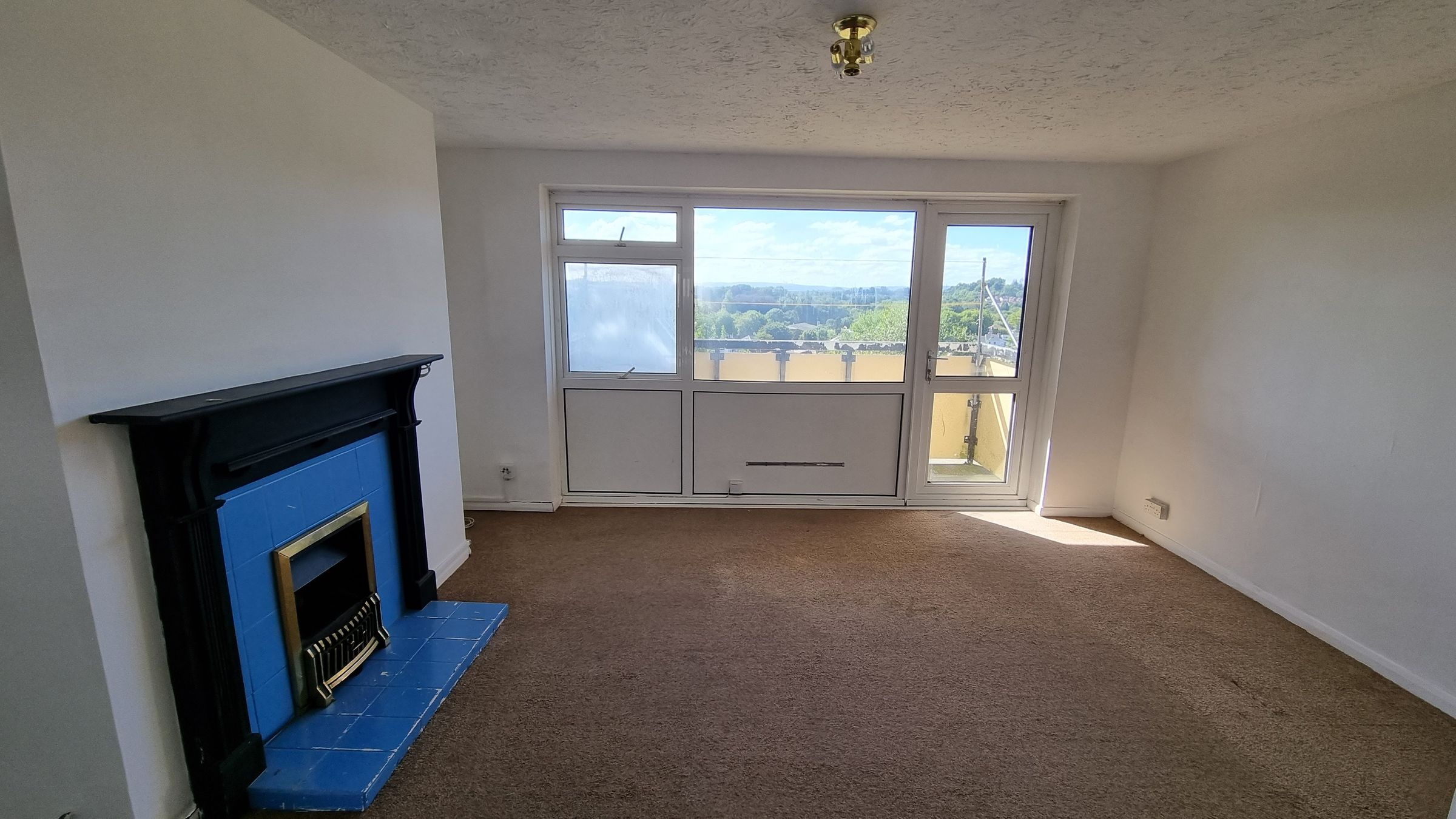 2 bed flat to rent in Lichfield Avenue, Torquay TQ2 Zoopla