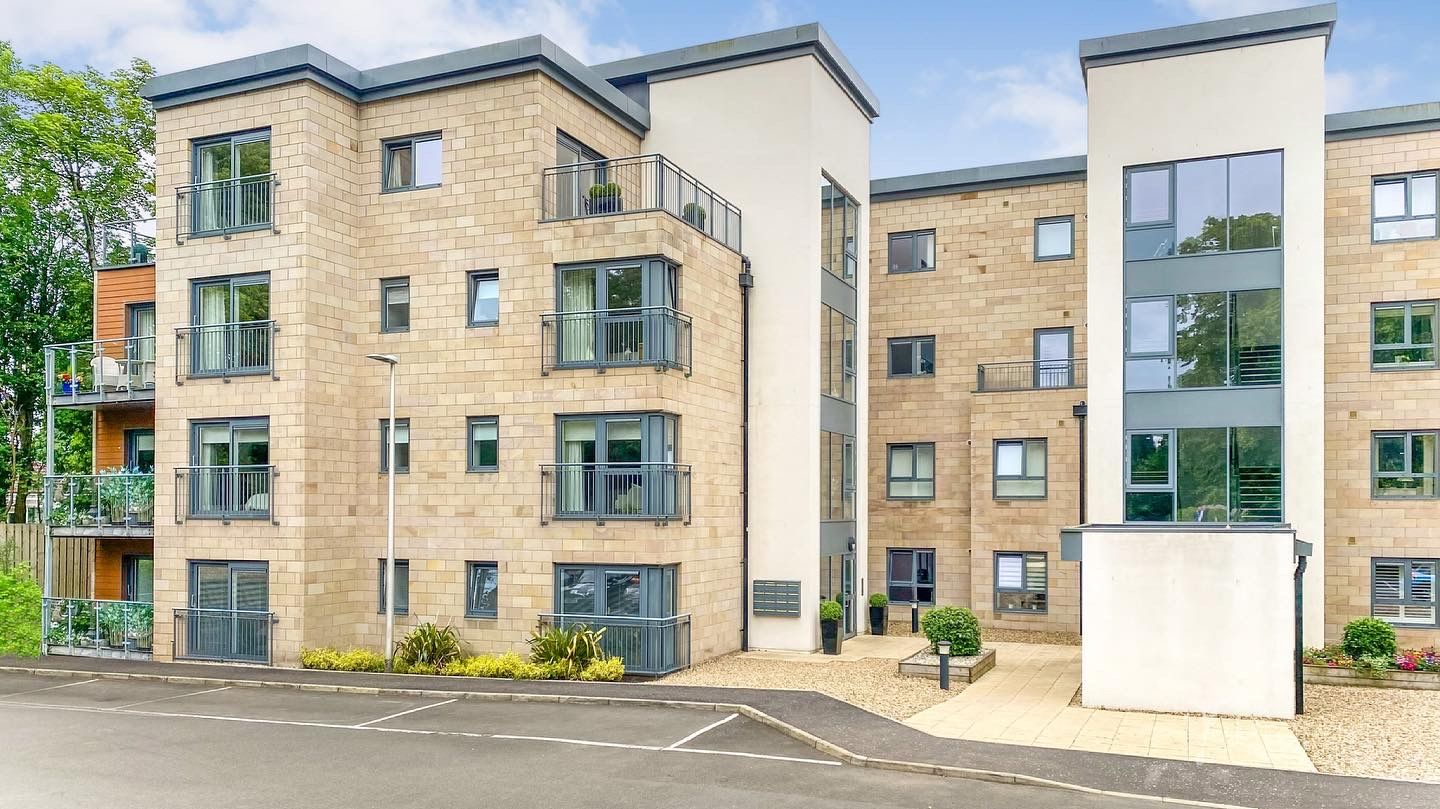 3 Bed Flat For Sale In Silvertrees Gardens Bothwell G71 Zoopla