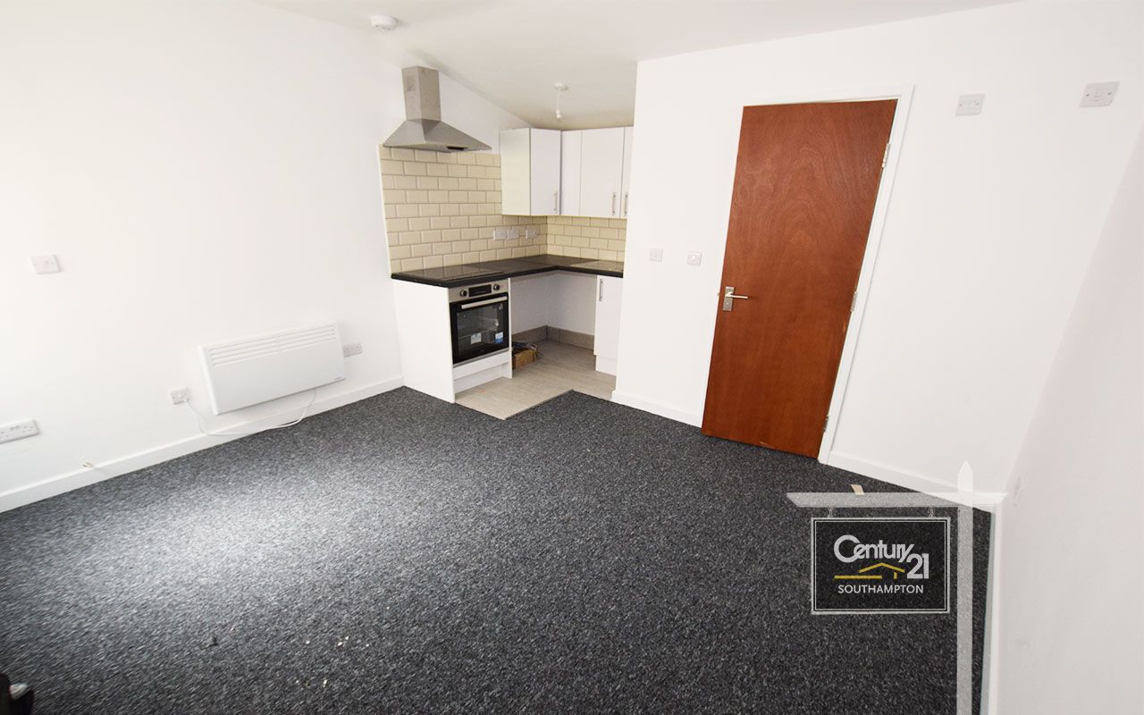 Studio to rent in Ref R154673, St Denys Road, Southampton SO17 Zoopla