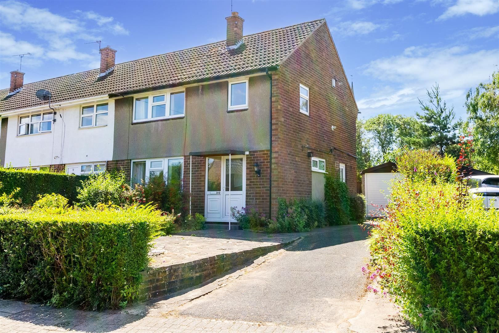 3 bed semidetached house for sale in Hanley Avenue, Bramcote