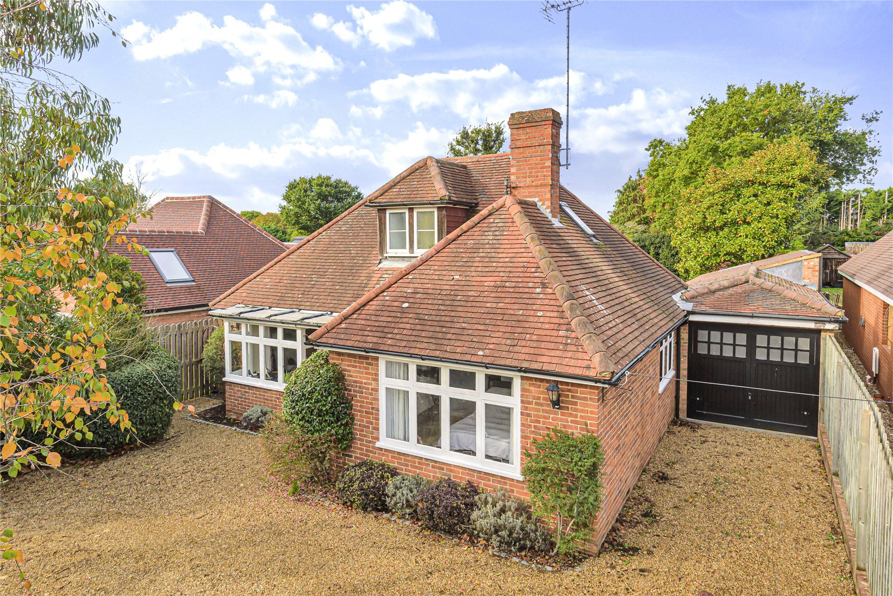 4 bed detached house for sale in Ripley, Surrey GU23 Zoopla