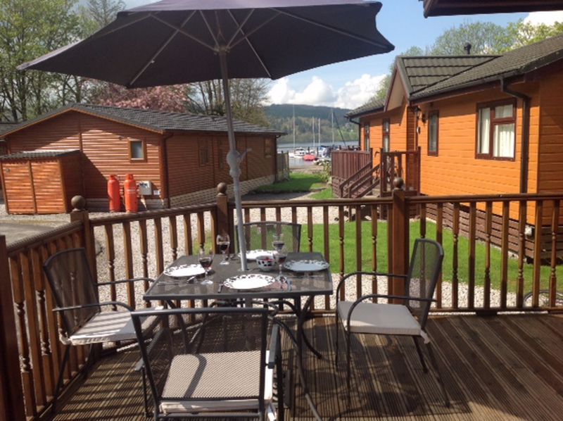 3 bed mobile/park home for sale in Ambleside Road, Troutbeck Bridge