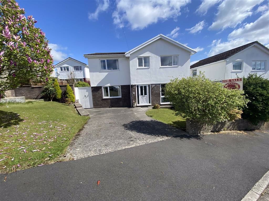 4 bed detached house for sale in Fern Crescent, Landare, Aberdare CF44