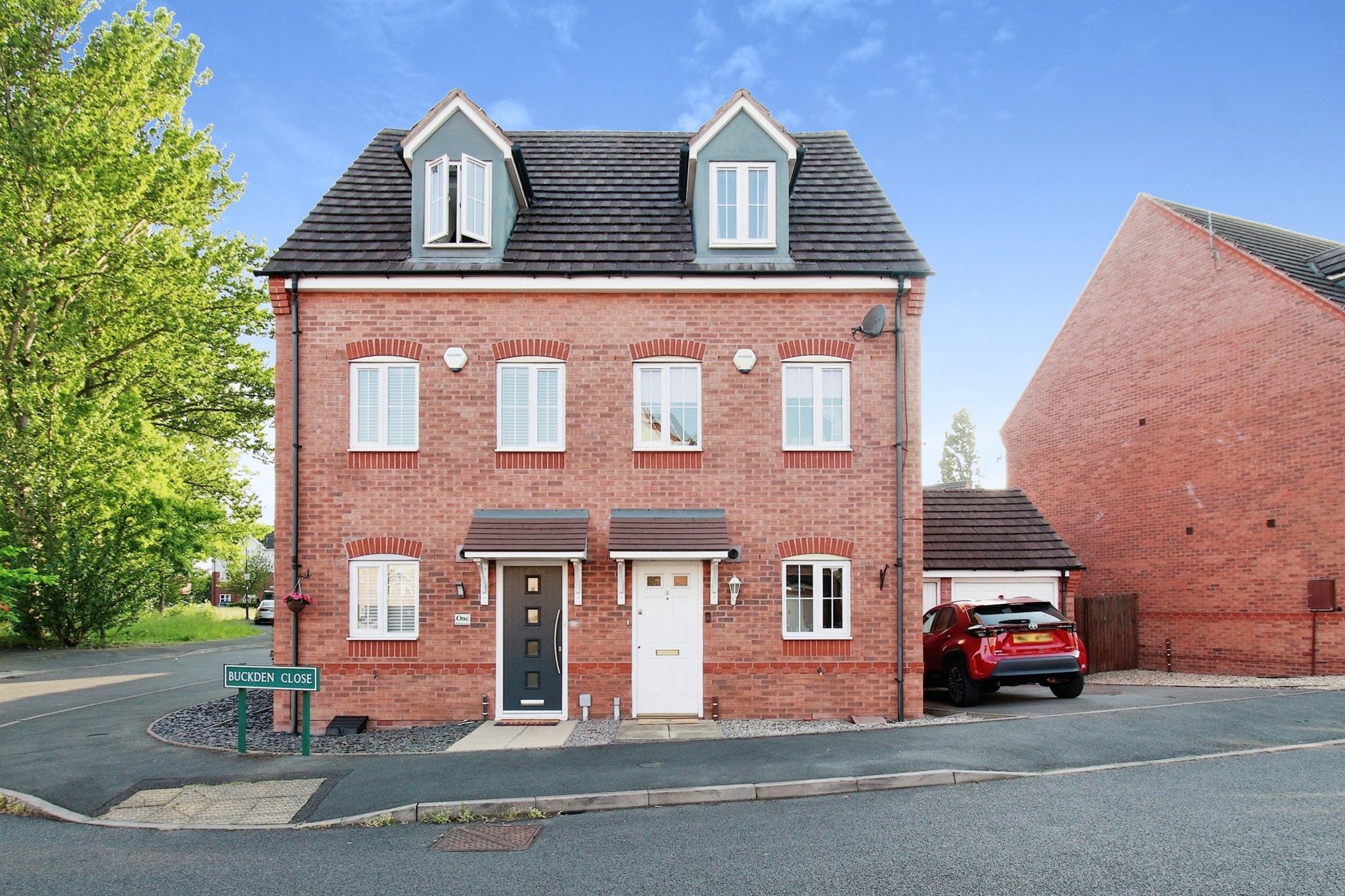 3 bed town house for sale in Buckden Close, Birmingham B37 Zoopla