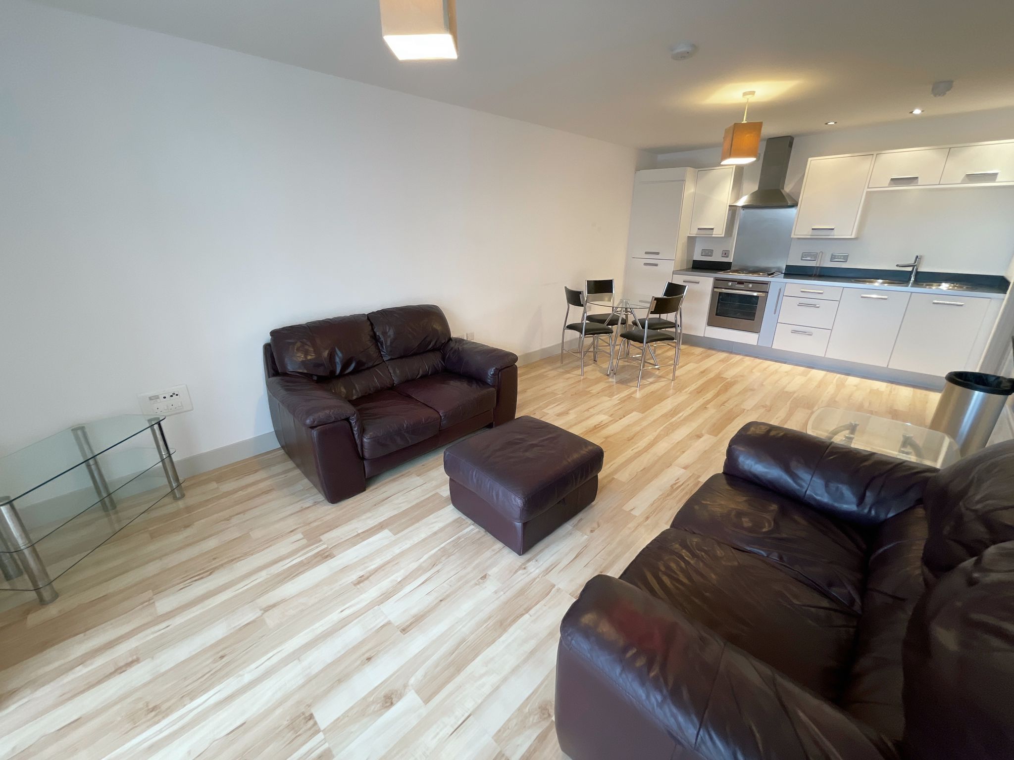 2 bed flat to rent in Vie Building, Manchester M3 Zoopla