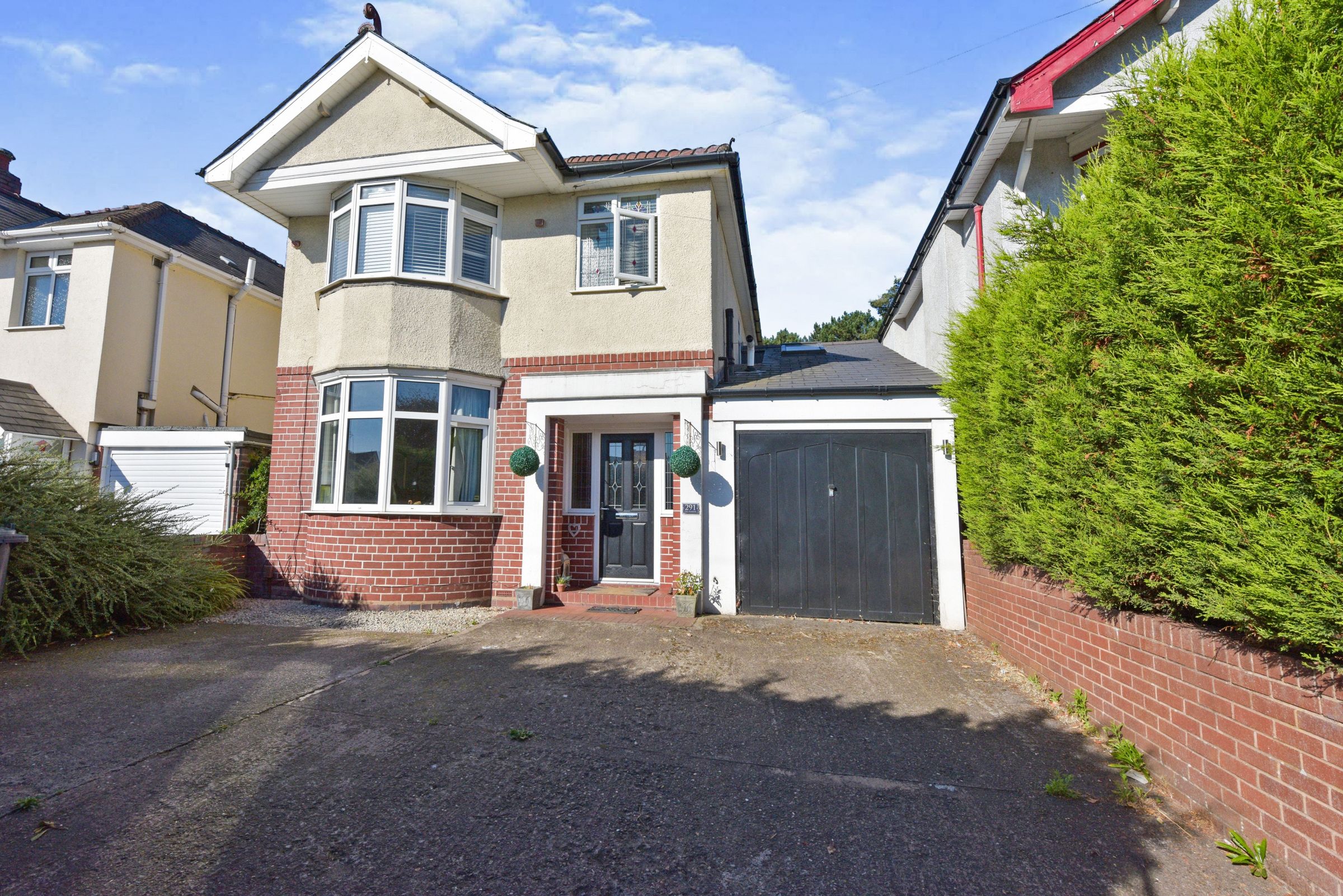 3 bed detached house for sale in Chester Road North, Kidderminster DY10