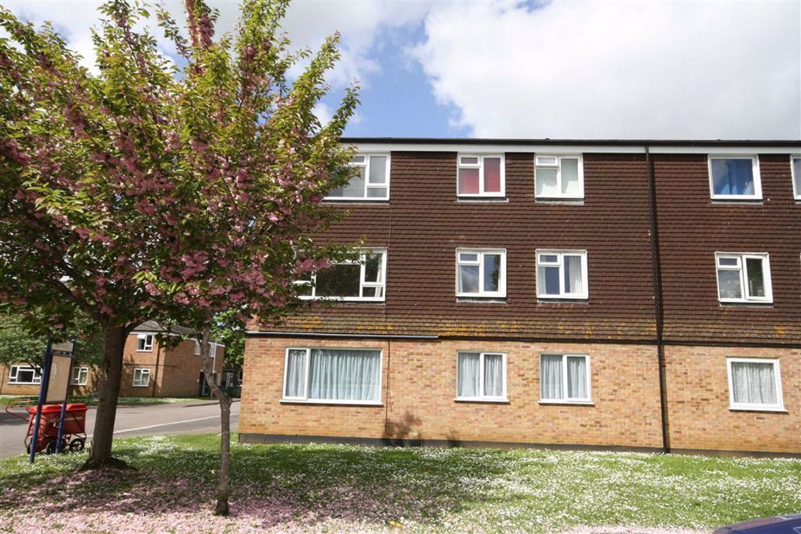 Stockwood Road, Chippenham, Wiltshire SN14  