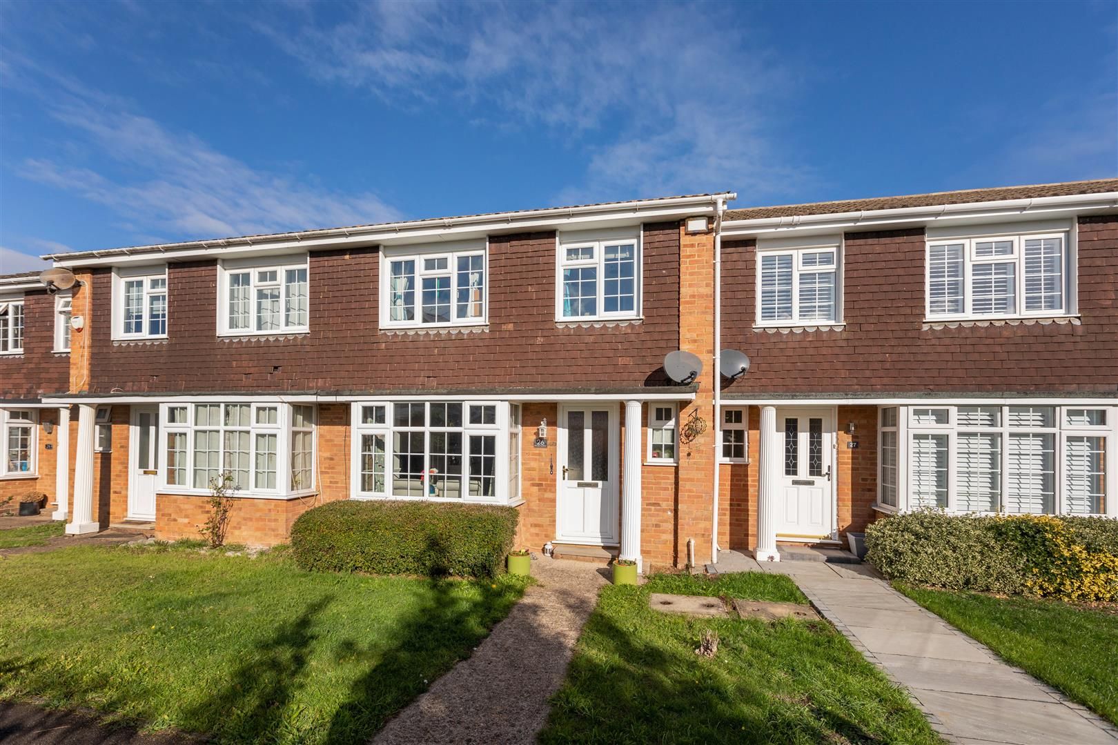 3 bed terraced house for sale in Beverley Gardens, Maidenhead SL6 Zoopla