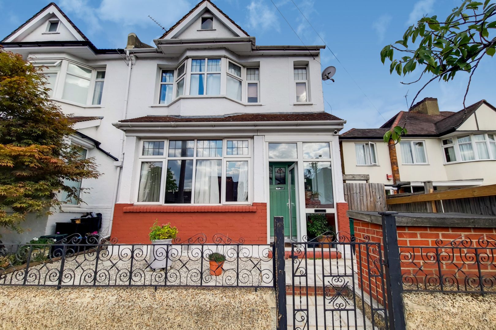 4 bed end terrace house for sale in Village Way, Beckenham, Kent