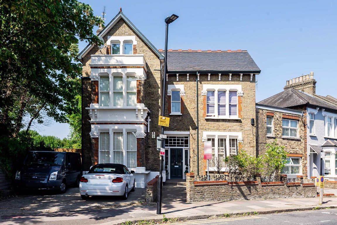 2 bed flat for sale in Whittington Road, London N22 Zoopla