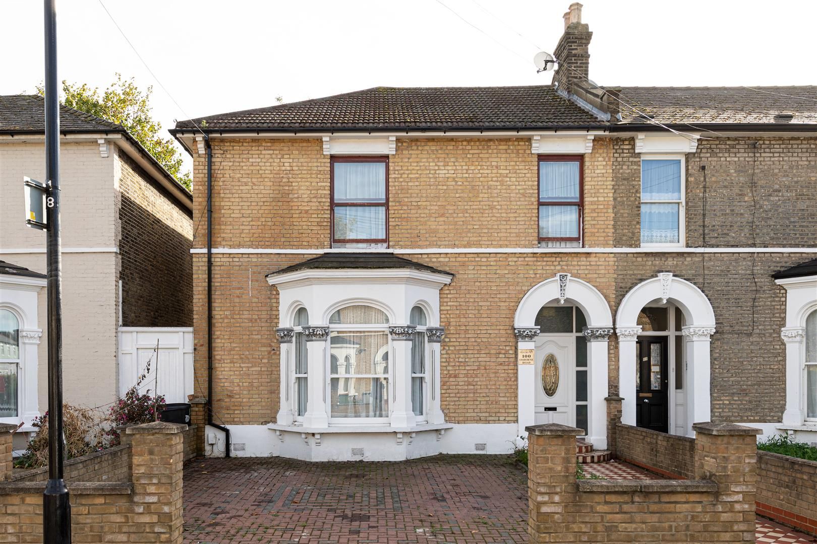 4 bed property for sale in Osborne Road, London E7 Zoopla
