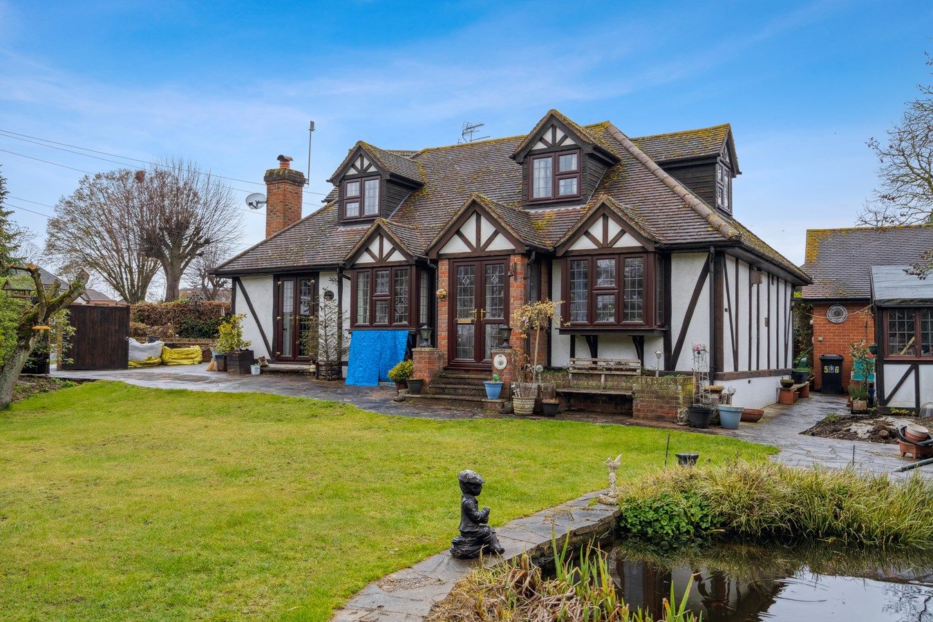 4 bed bungalow for sale in Somerset Way, Iver SL0 Zoopla