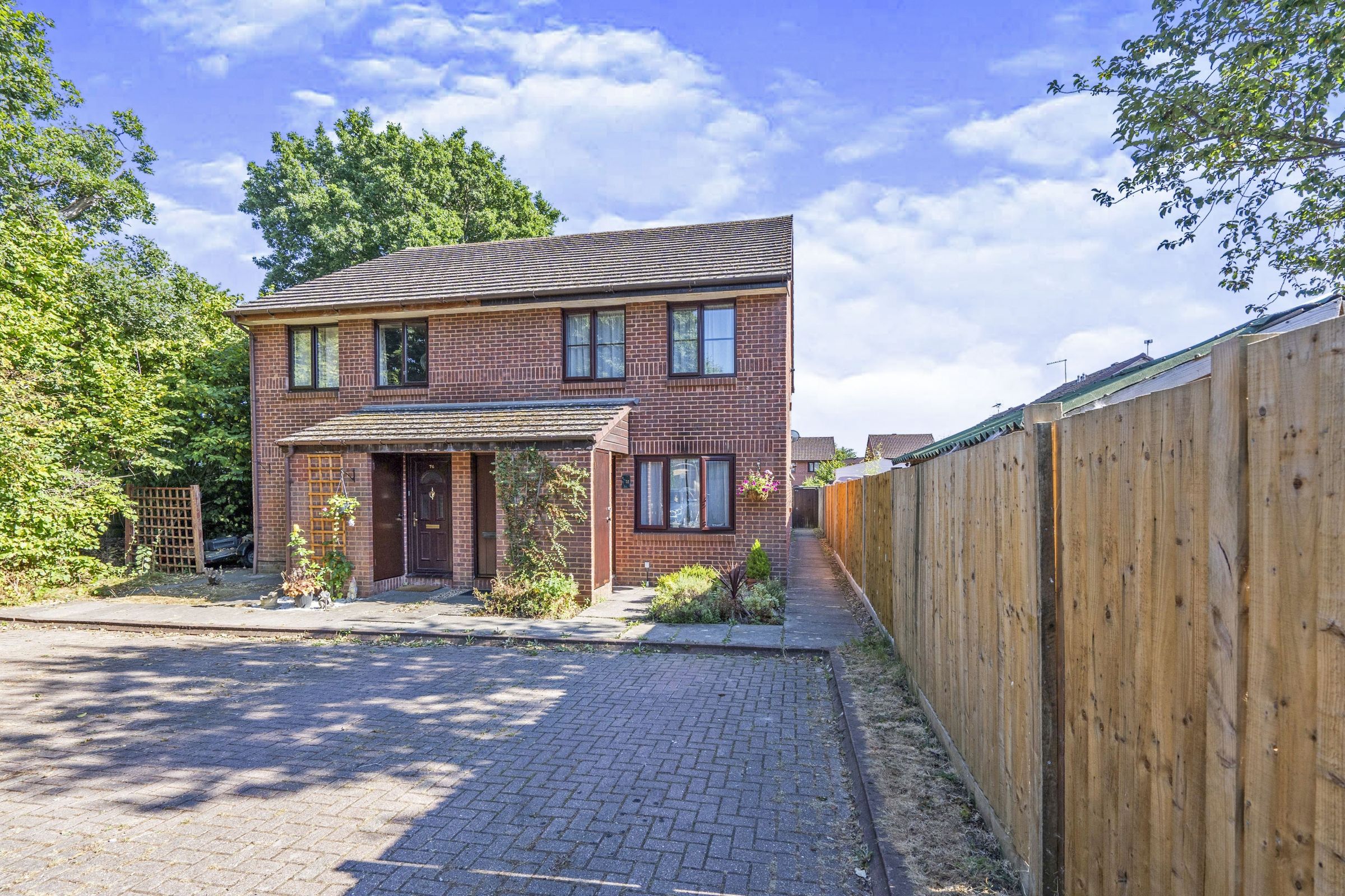 1 bed for sale in Dickens Dell, Totton, Southampton SO40