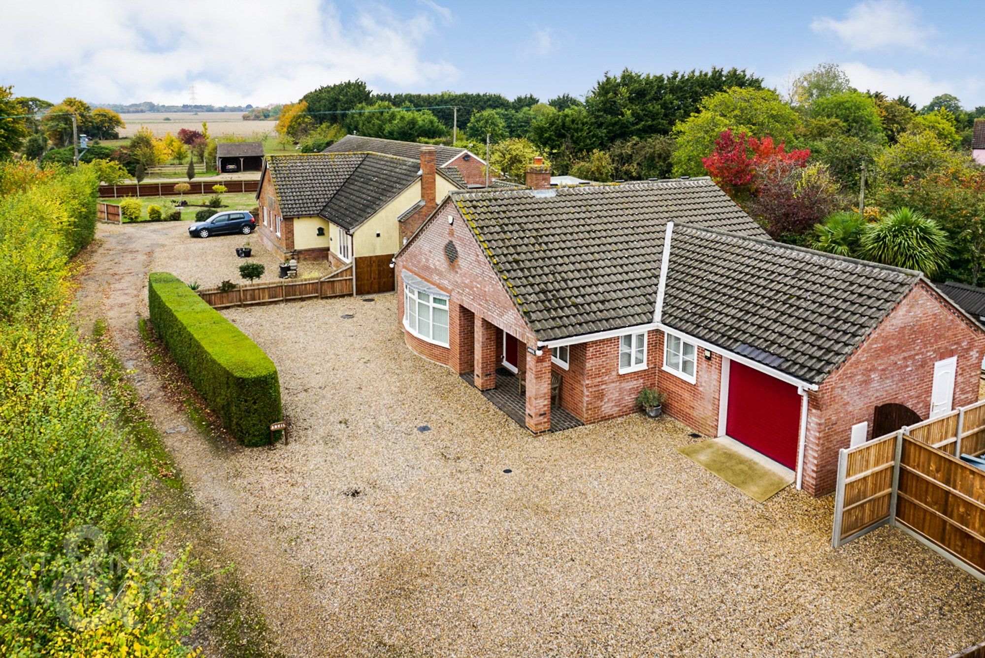 3 bed detached bungalow for sale in Mill Road, Tivetshall St. Margaret