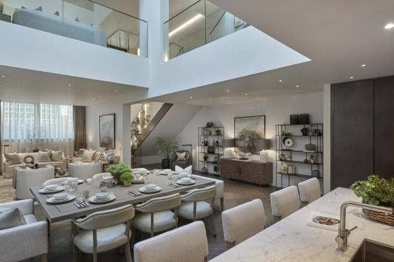 High Street, Marylebone, London W1U  