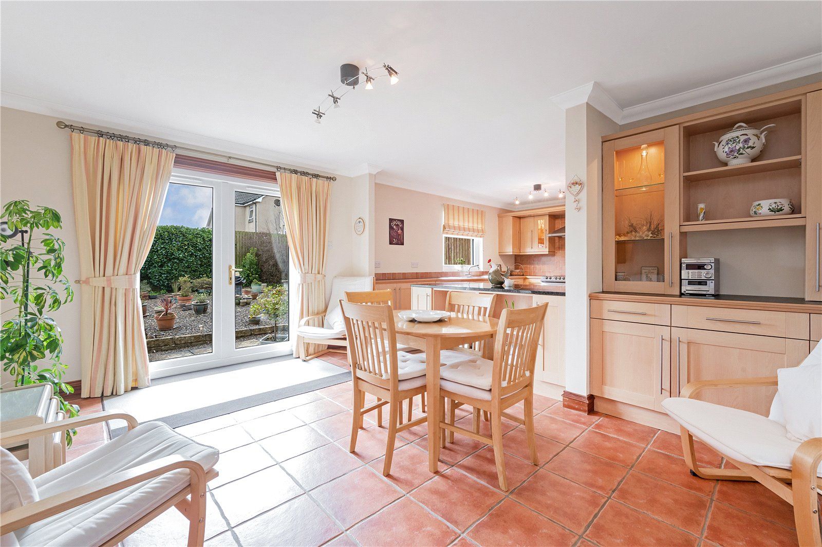 3 bed detached house for sale in West Vows Walk, Kirkcaldy KY1 Zoopla