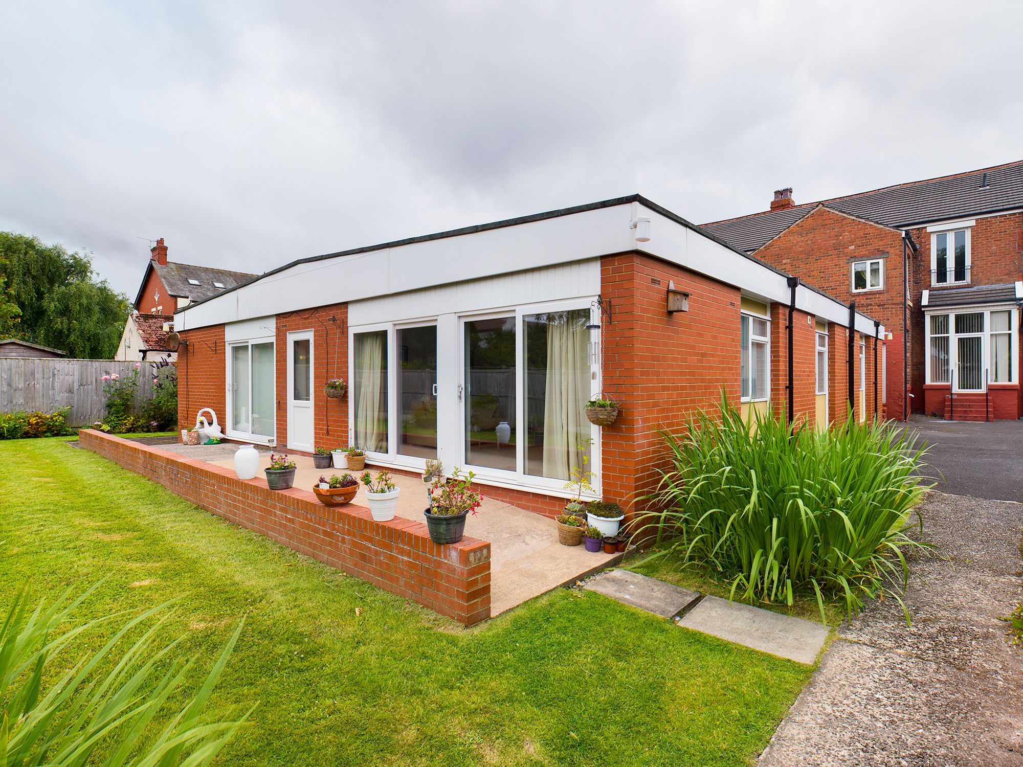 2 bed flat for sale in Newton Drive, Blackpool FY3 Zoopla