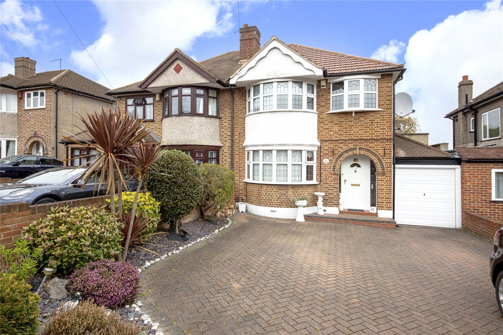 Strathaven Road, Lee SE12  