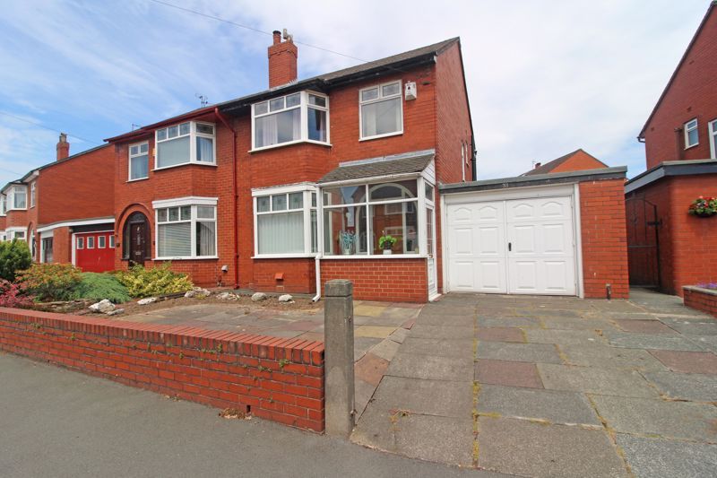 3 bed semidetached house for sale in Collisdene Road, Orrell, Wigan