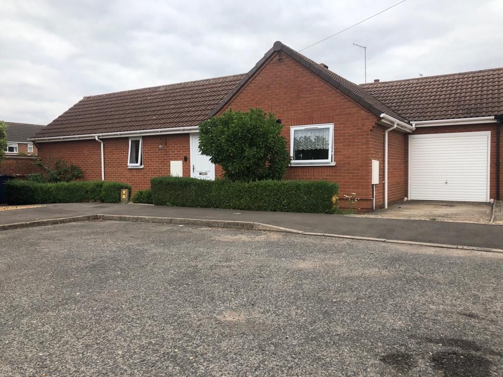 3 bed detached bungalow for sale in Barratts Close, Whittlesey