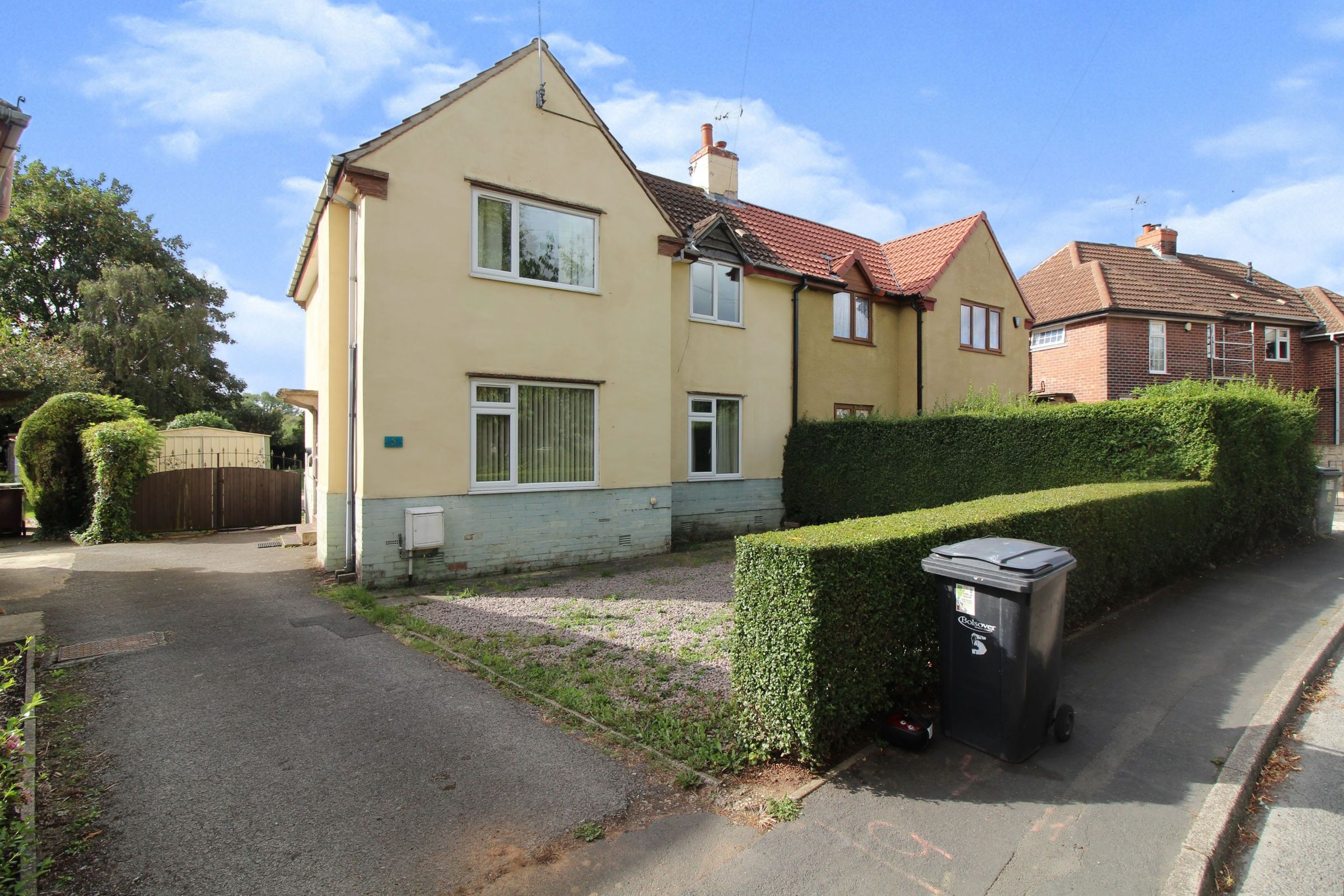 3 bed semidetached house for sale in The Crescent, Langwith Junction