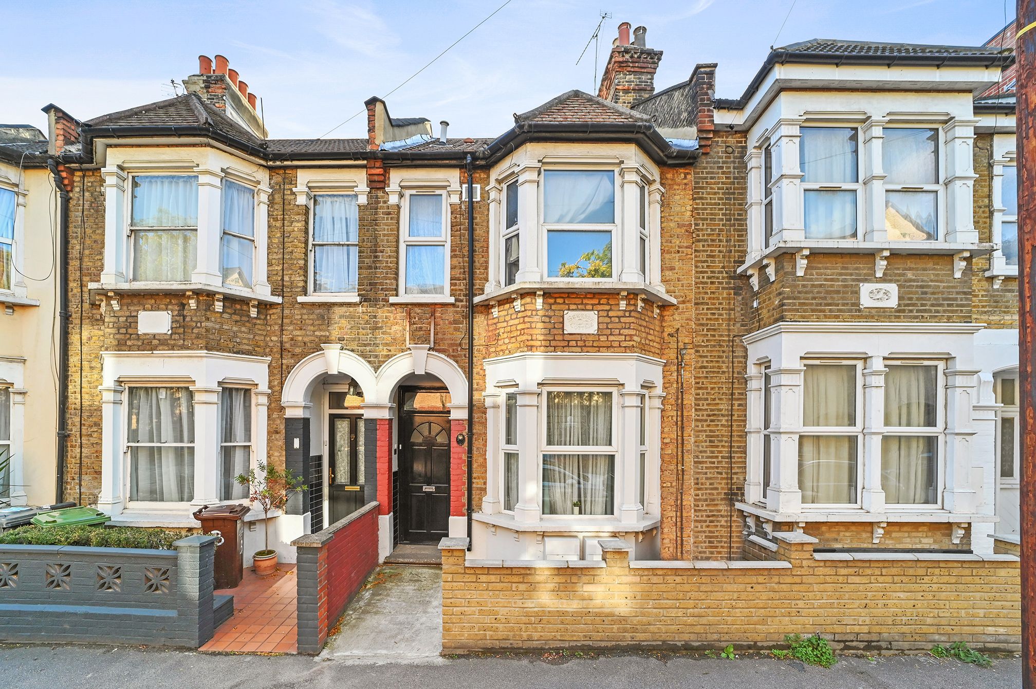 2 bed flat for sale in Bickley Road, London E10 Zoopla