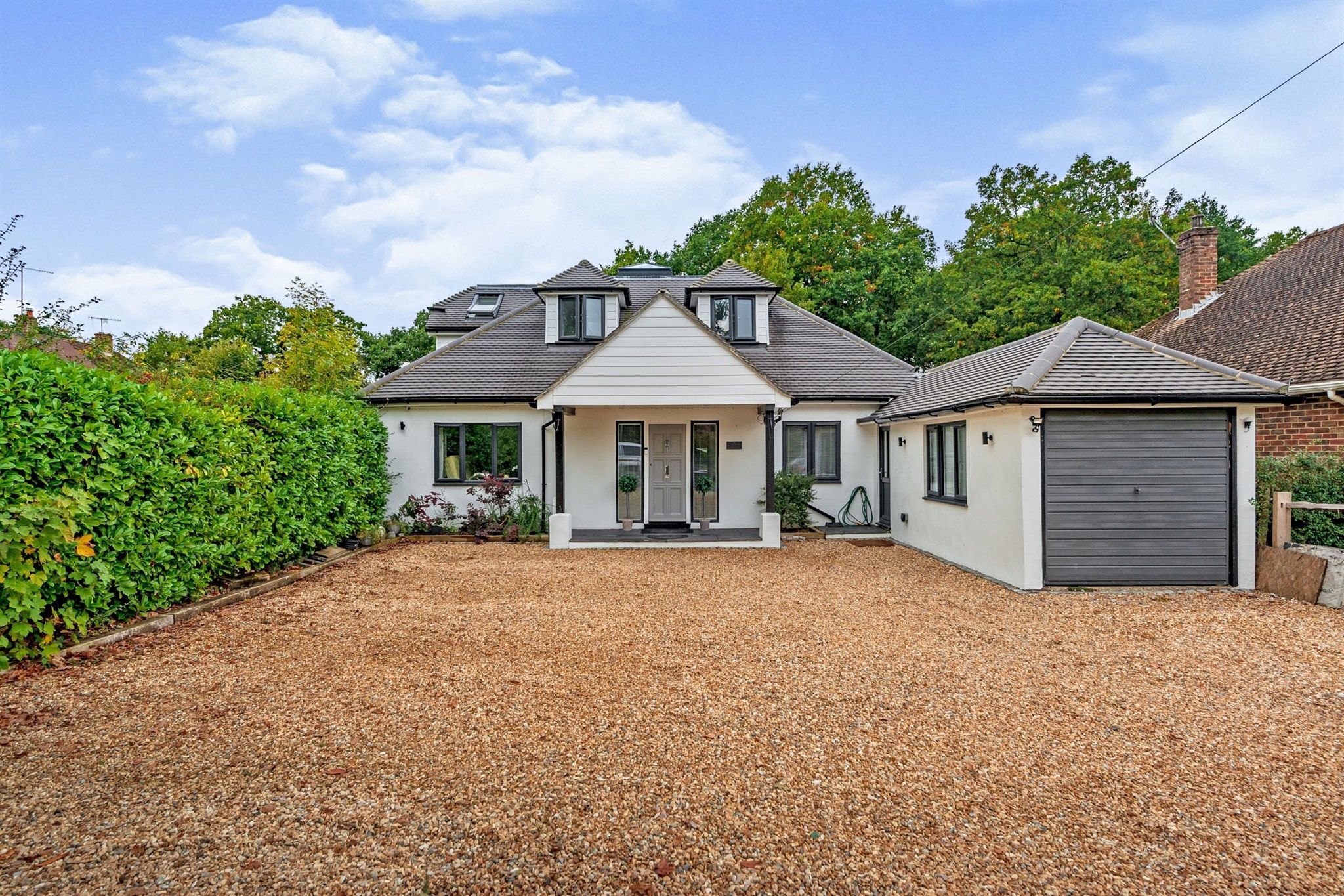 5 bed detached house for sale in Tudor Close, Smallfield, Horley RH6